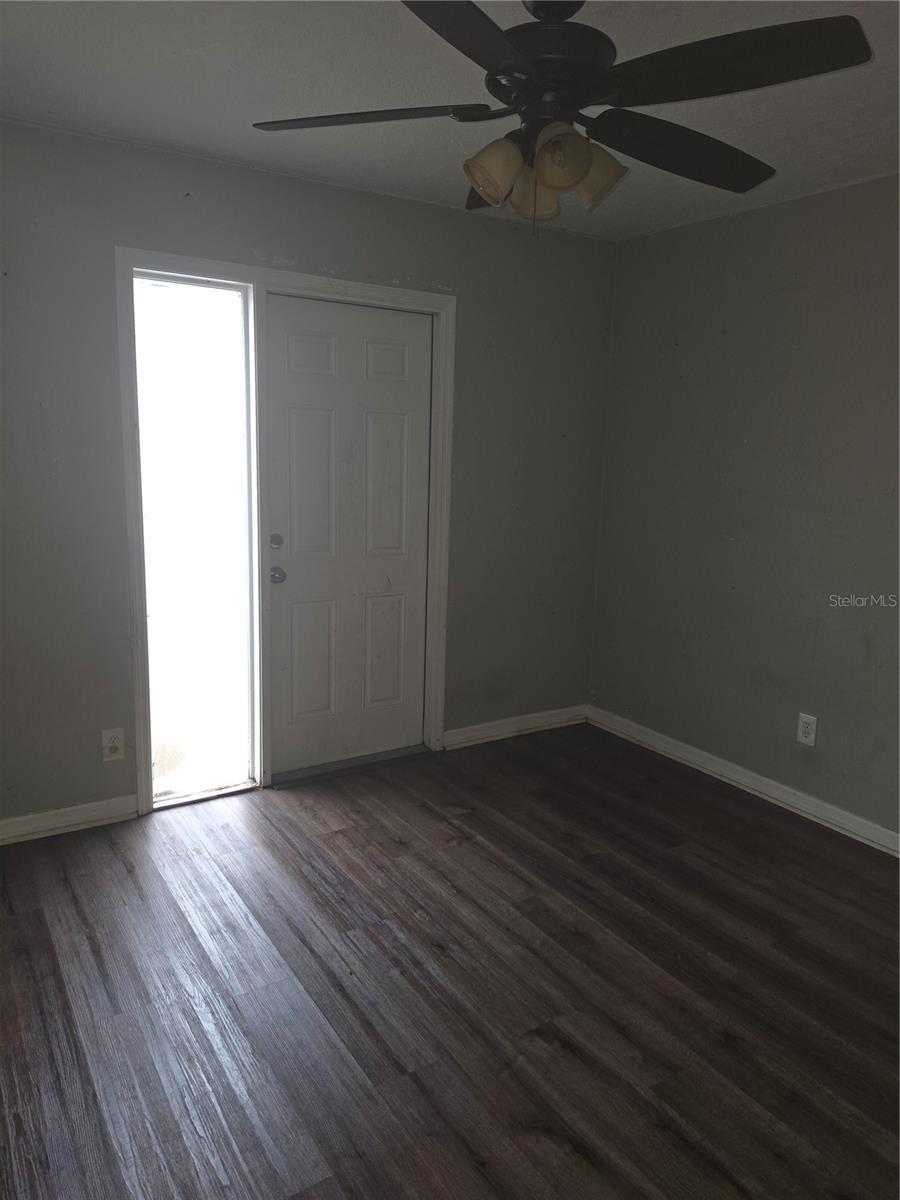 GREGG MANOR - Residential