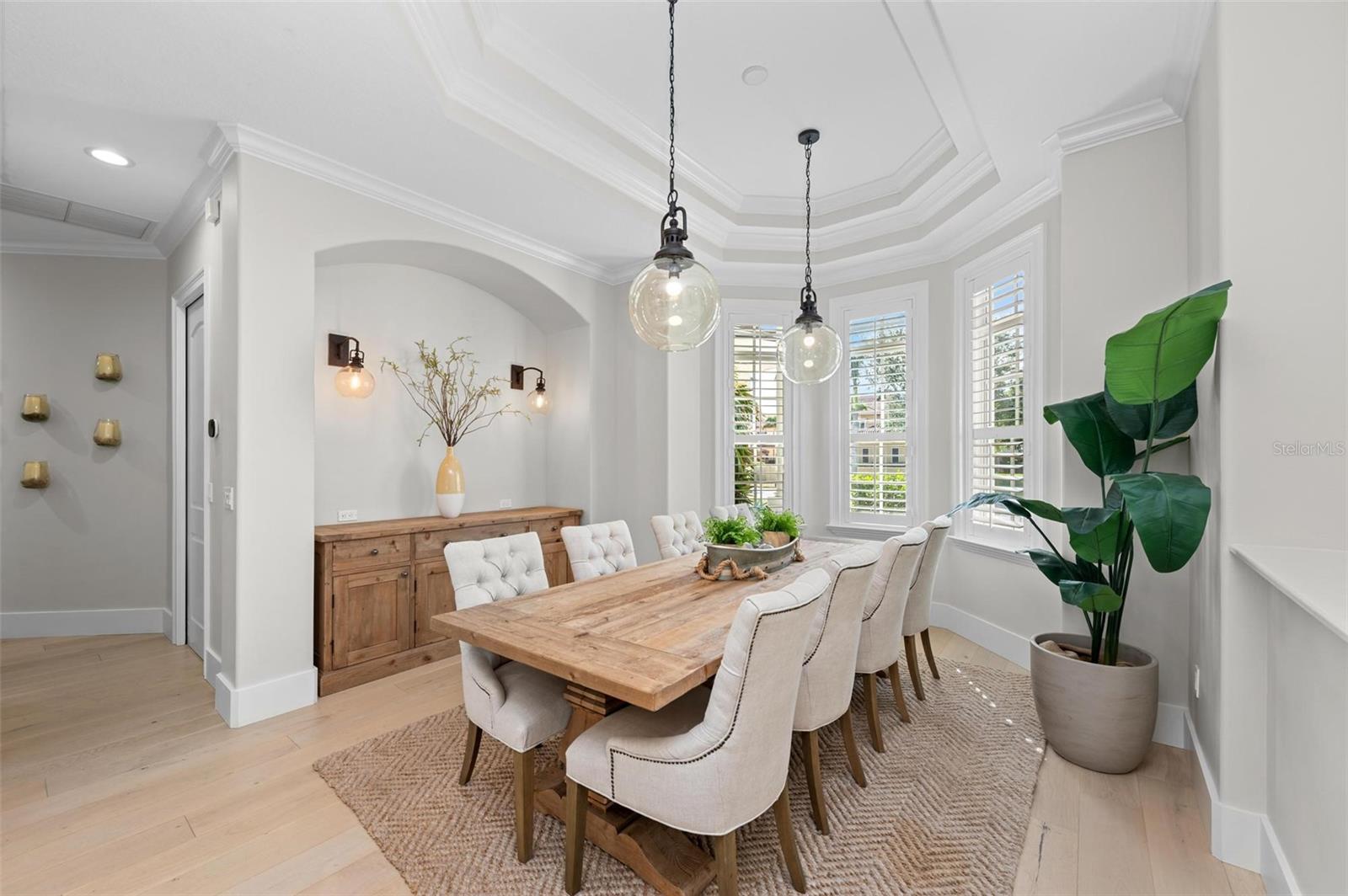 SORRENTO SHORES - Residential