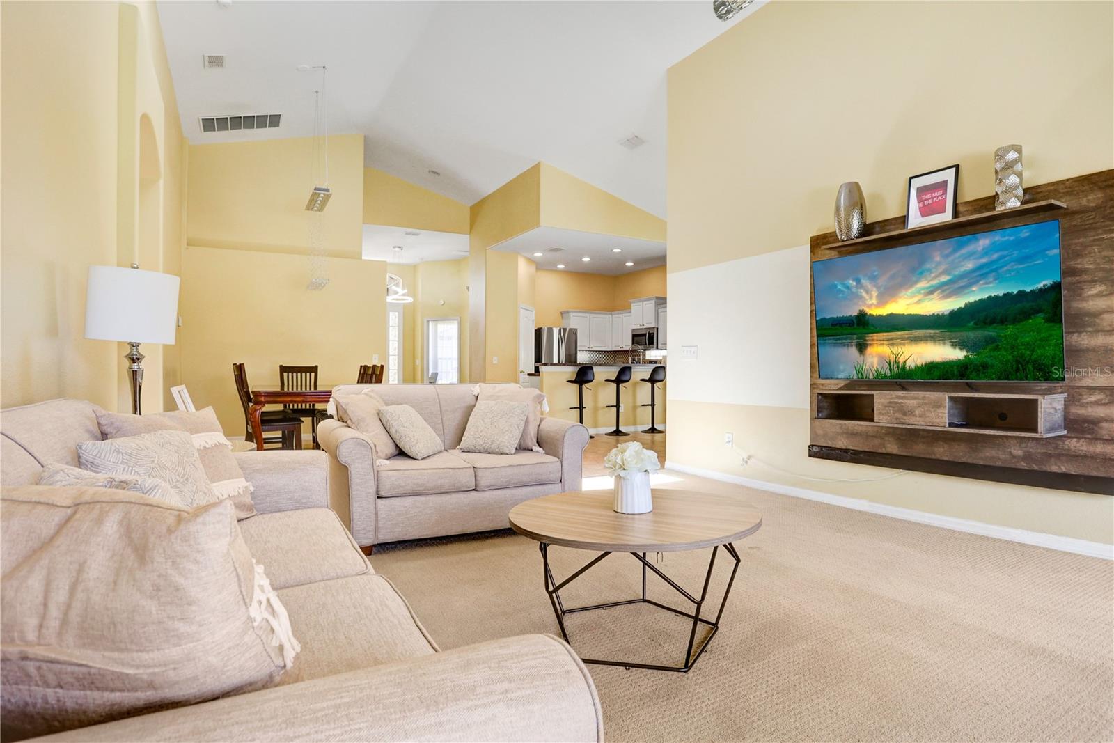 TUSCAN HILLS - Residential