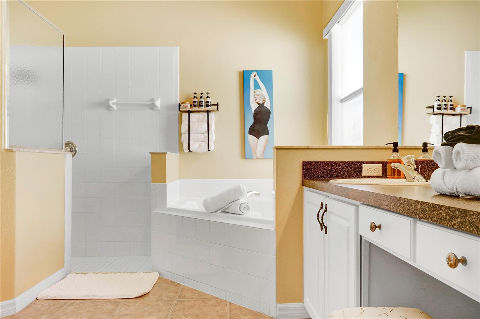 TUSCAN HILLS - Residential