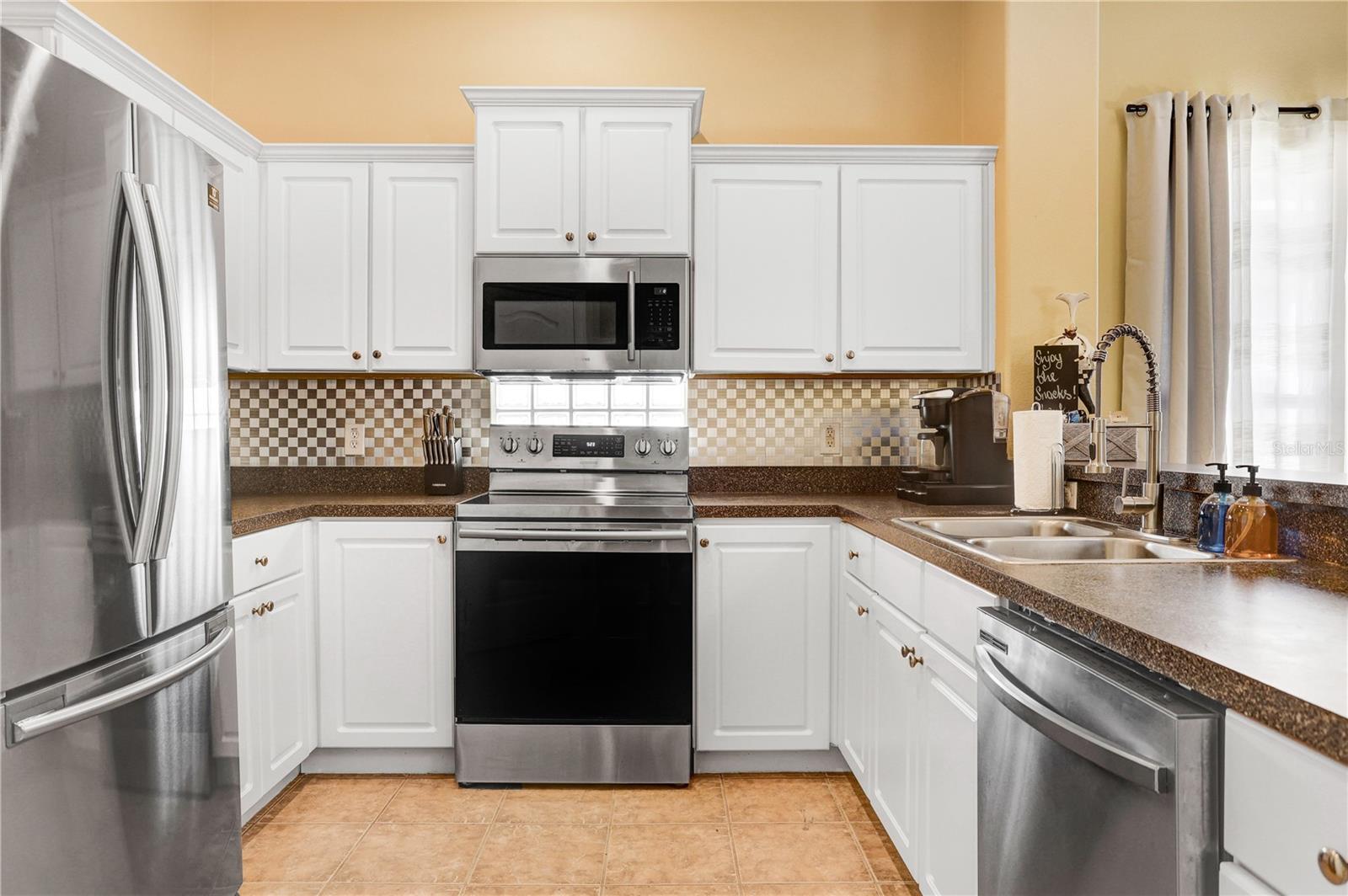 TUSCAN HILLS - Residential