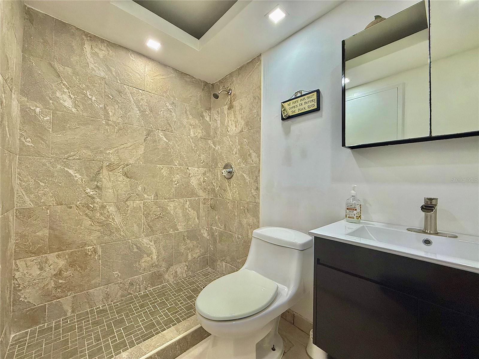 ISLETA MARINA II - Residential