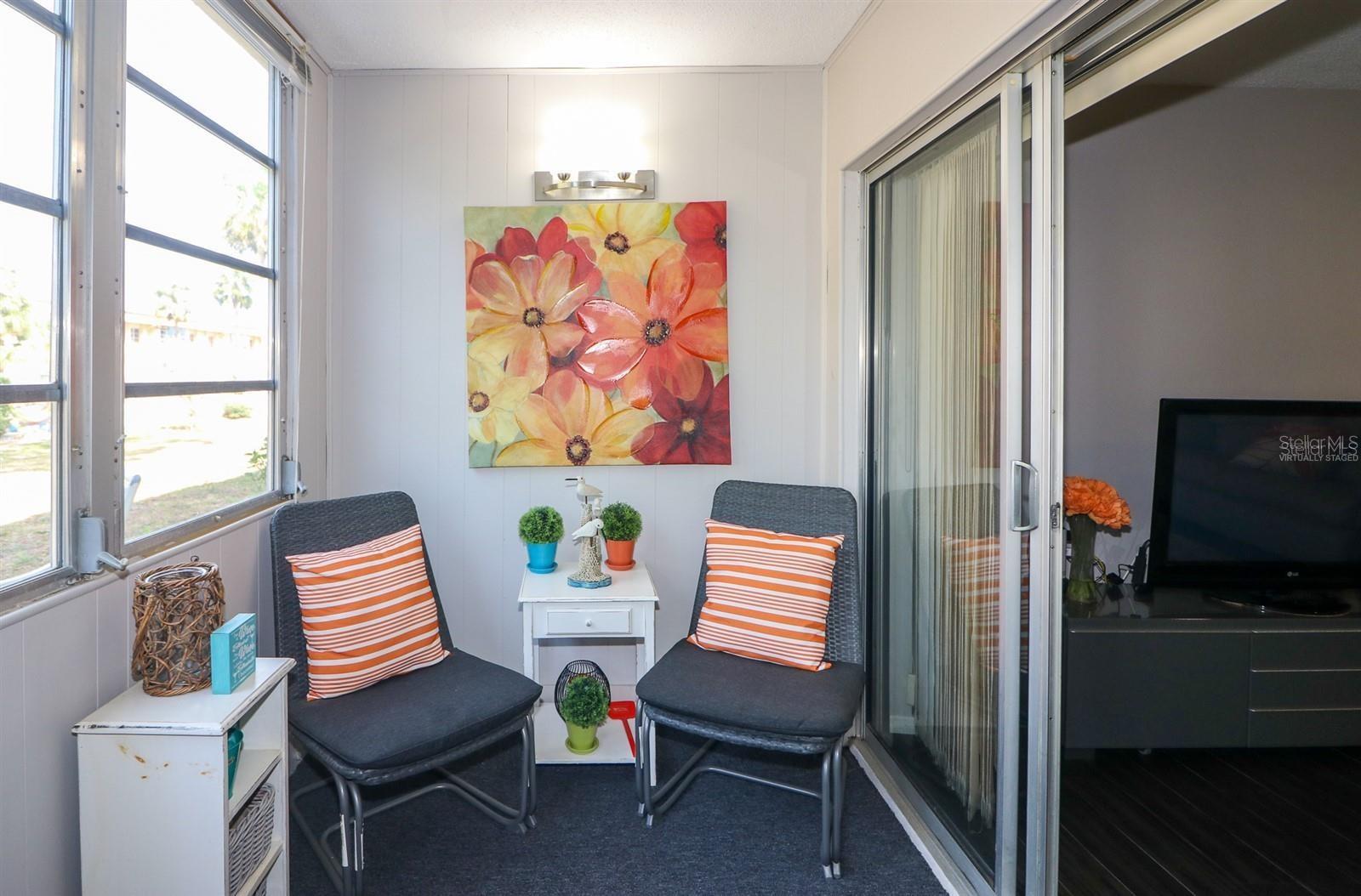 ESSEX HOUSE - Residential