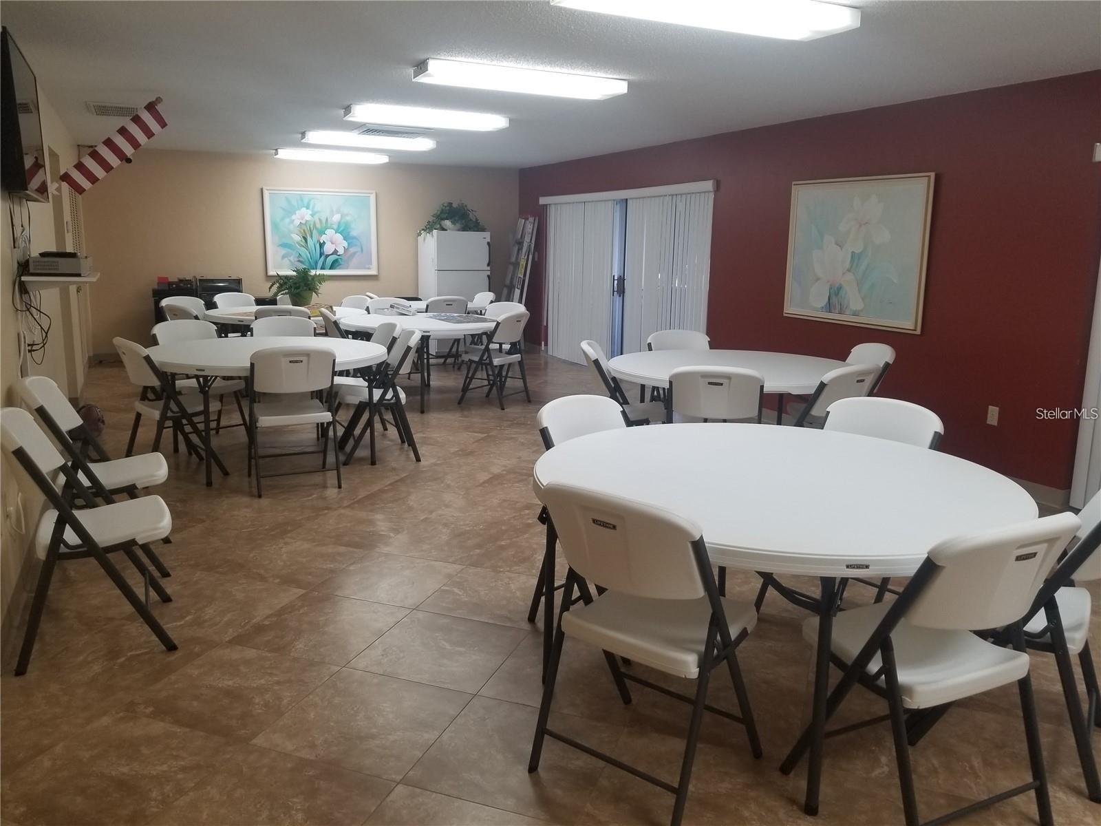 ESSEX HOUSE - Residential