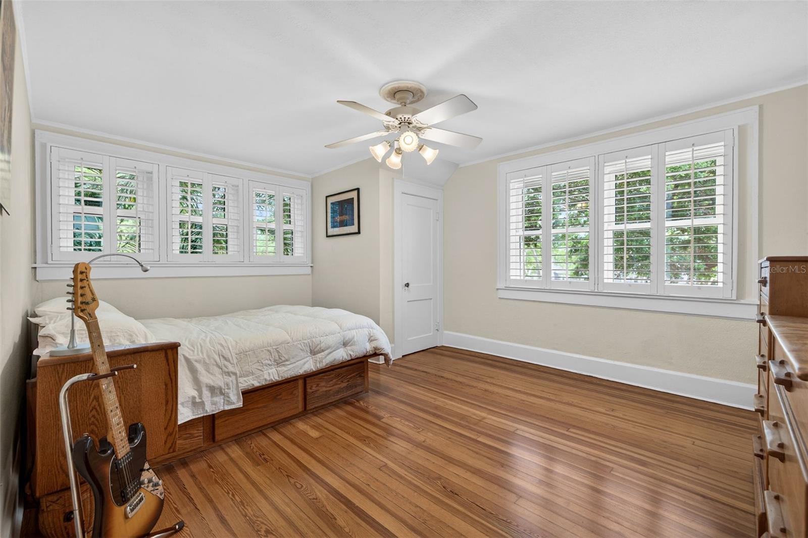 WOODLAWN - Residential