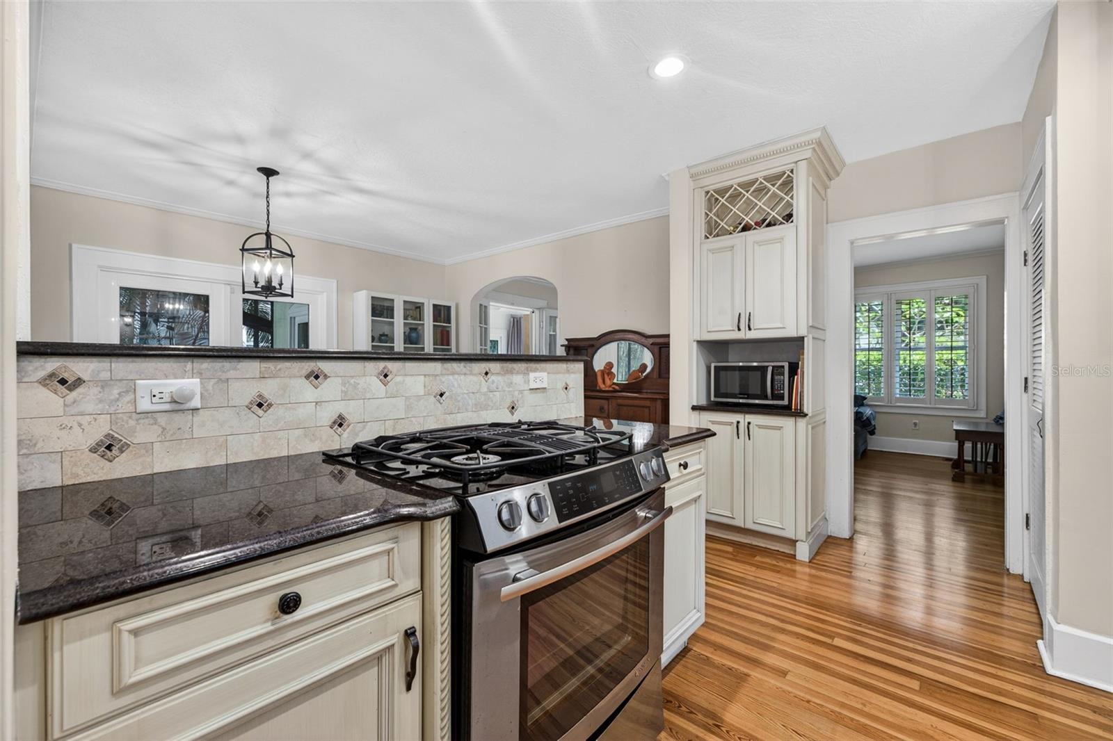 WOODLAWN - Residential