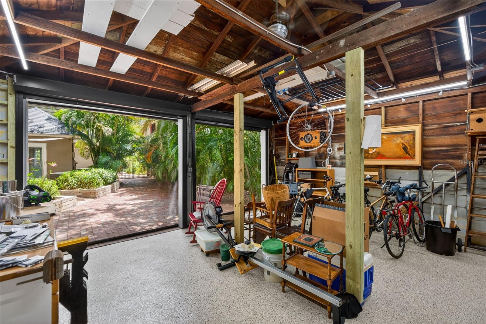 WOODLAWN - Residential