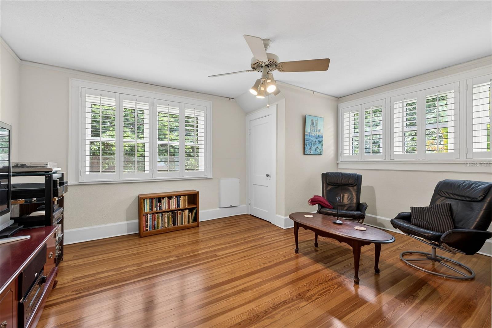 WOODLAWN - Residential