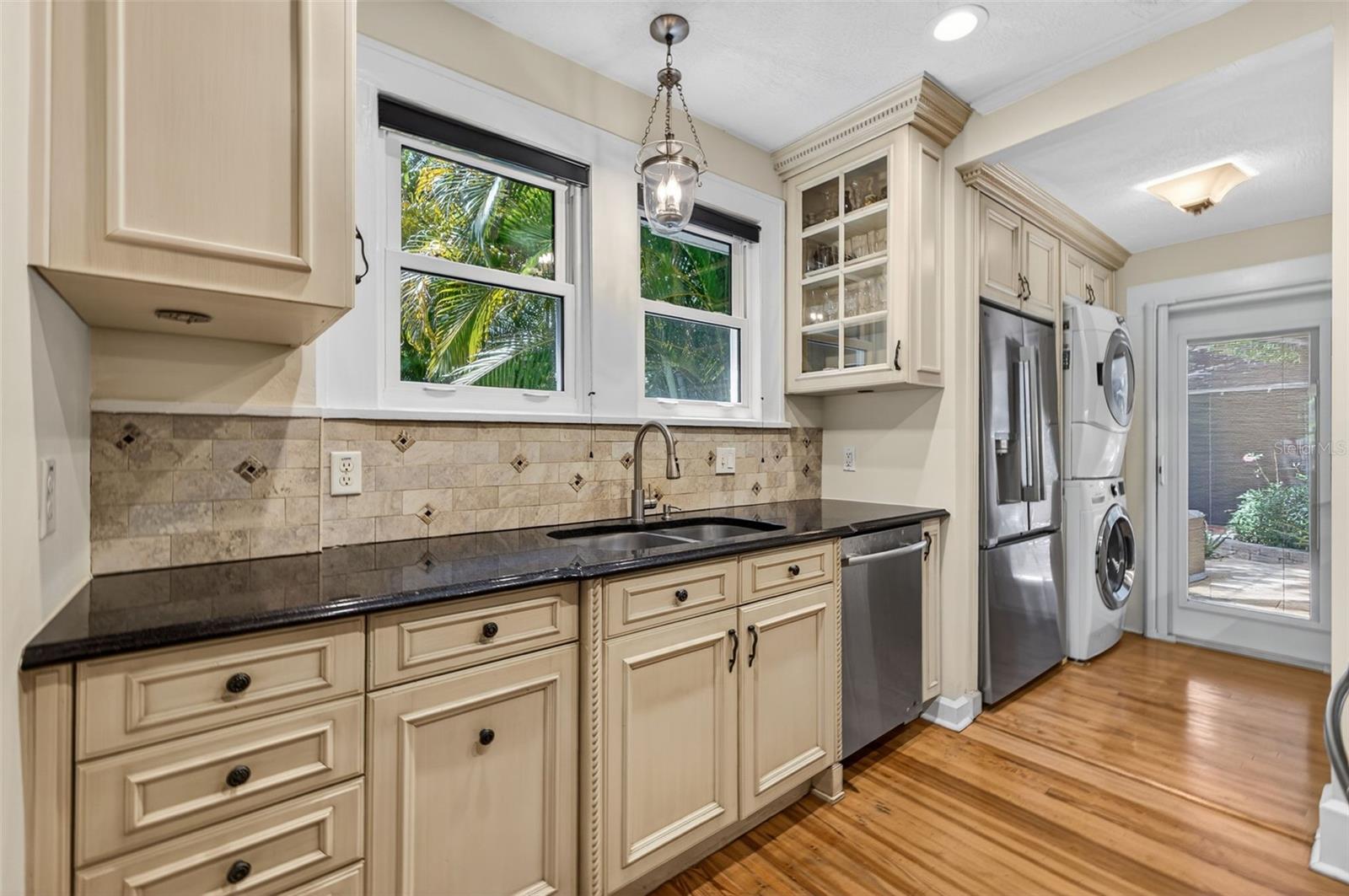 WOODLAWN - Residential