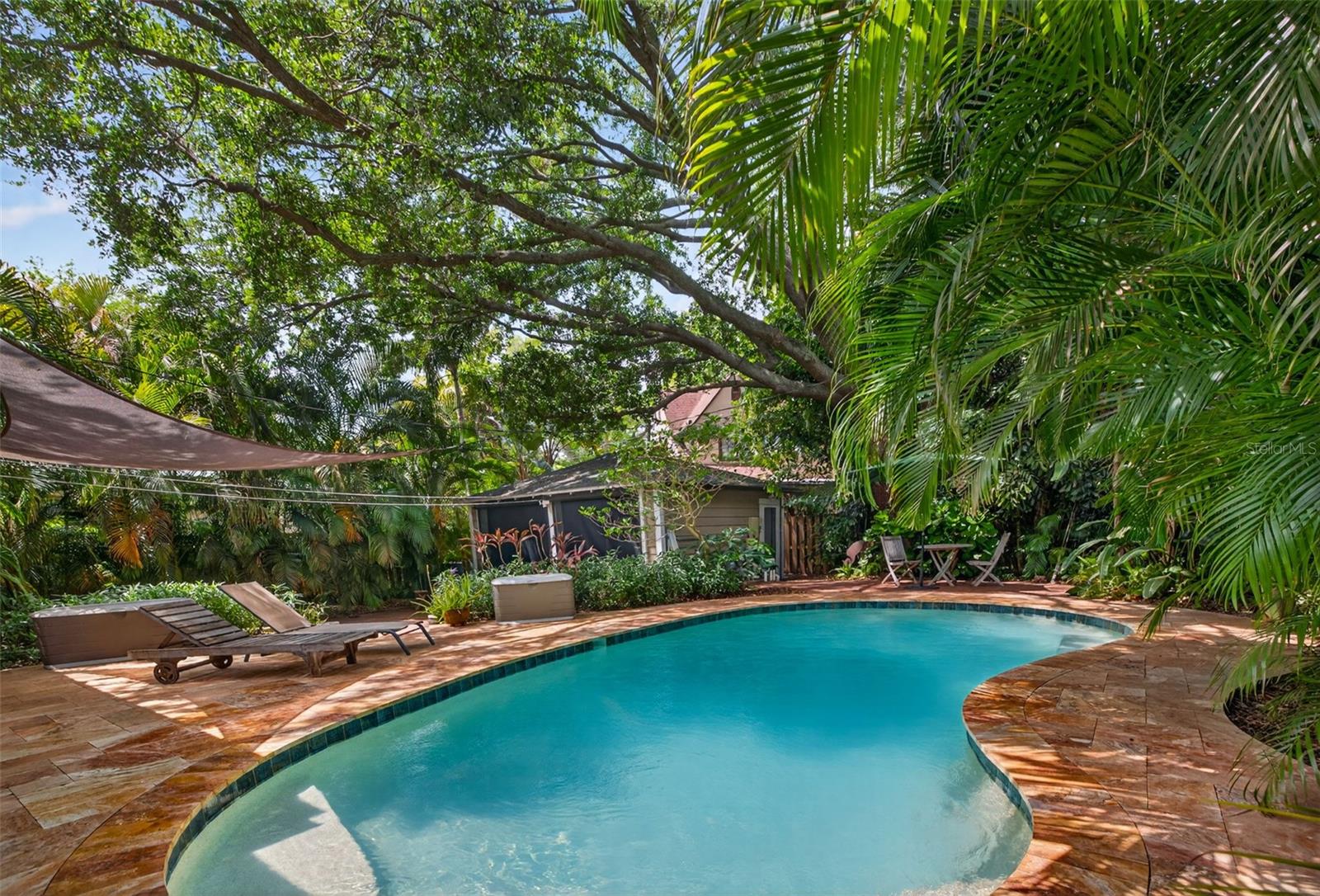 WOODLAWN - Residential