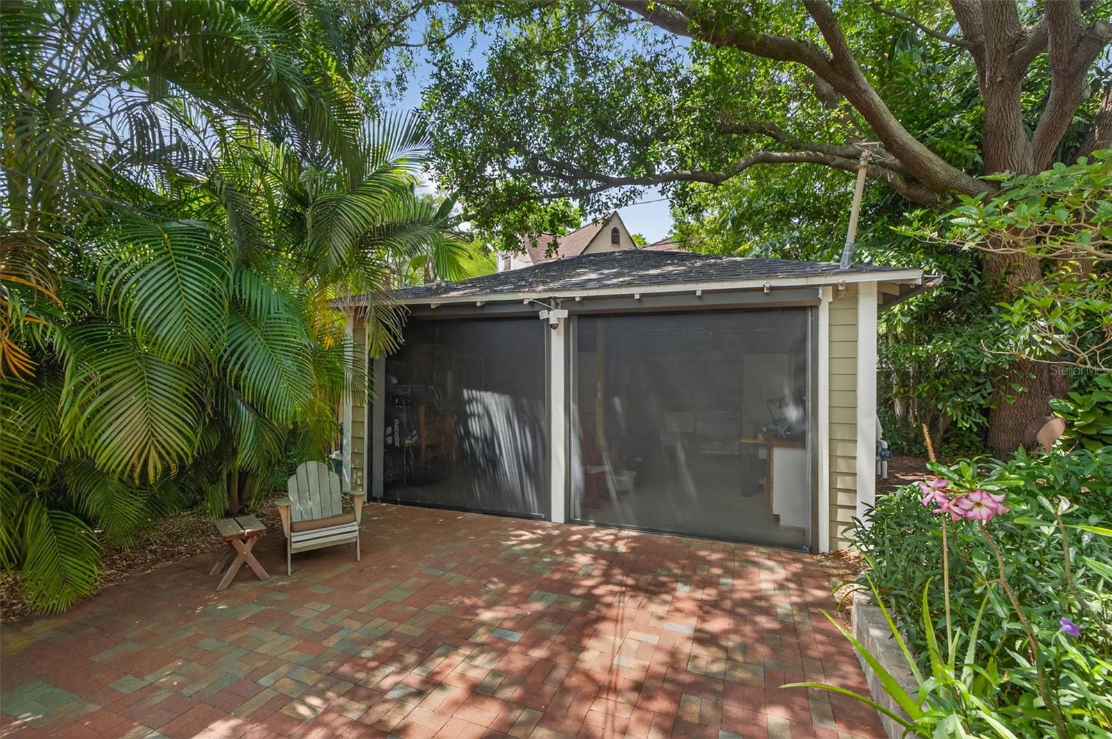 WOODLAWN - Residential