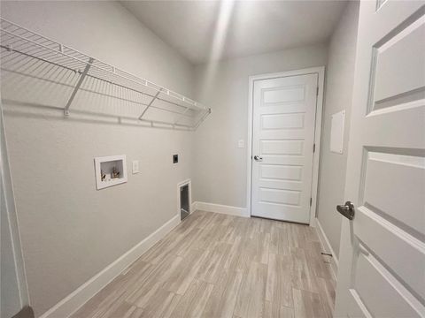 Tiny photo for 15691 SE 97th Avenue, Summerfield, FL 34491 (MLS # OM724654)