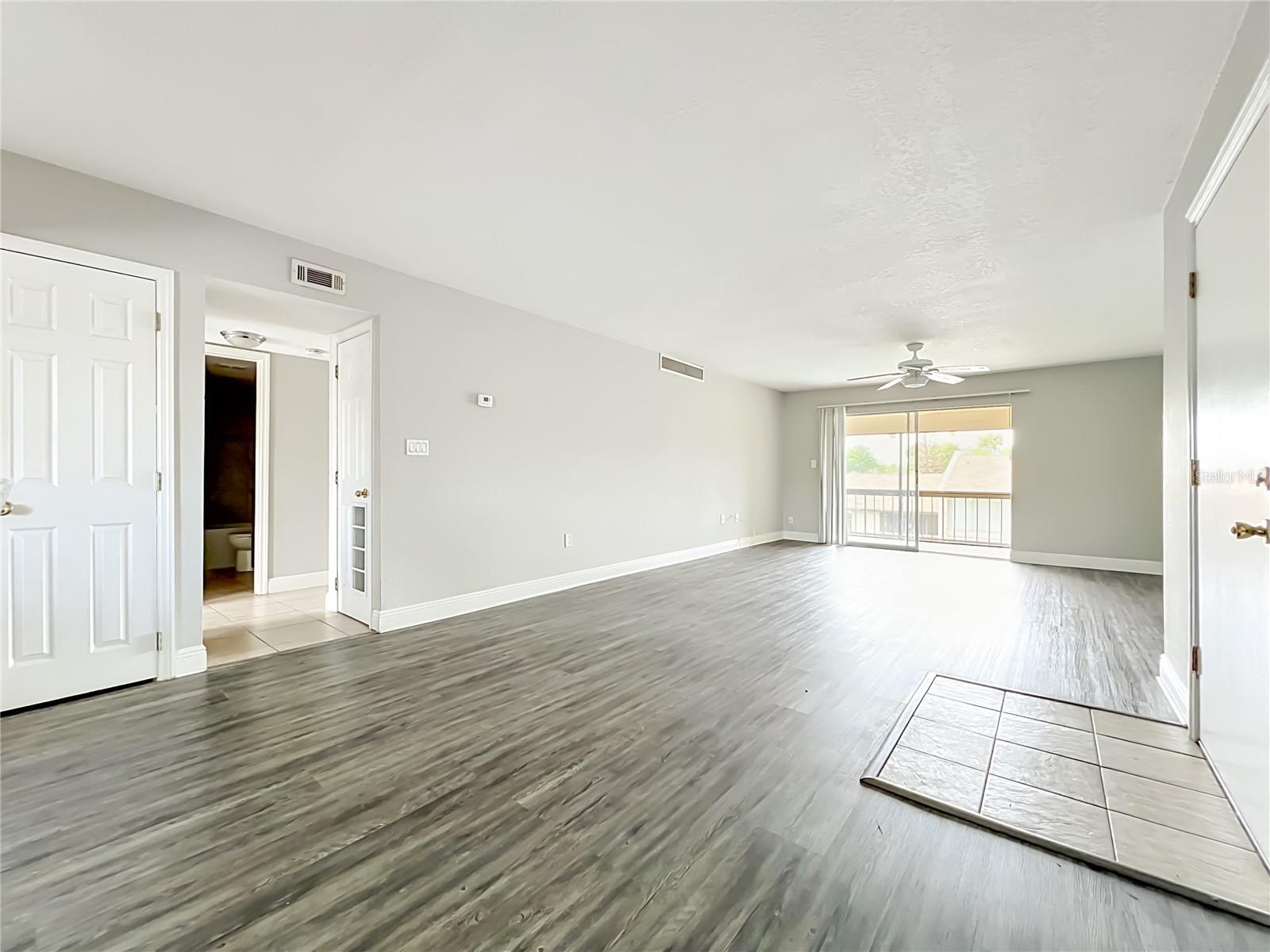 SANDY COVE - Residential