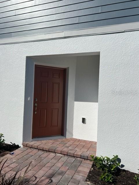 TOWNS AT LAKE MONROE COMMONS - Residential Lease