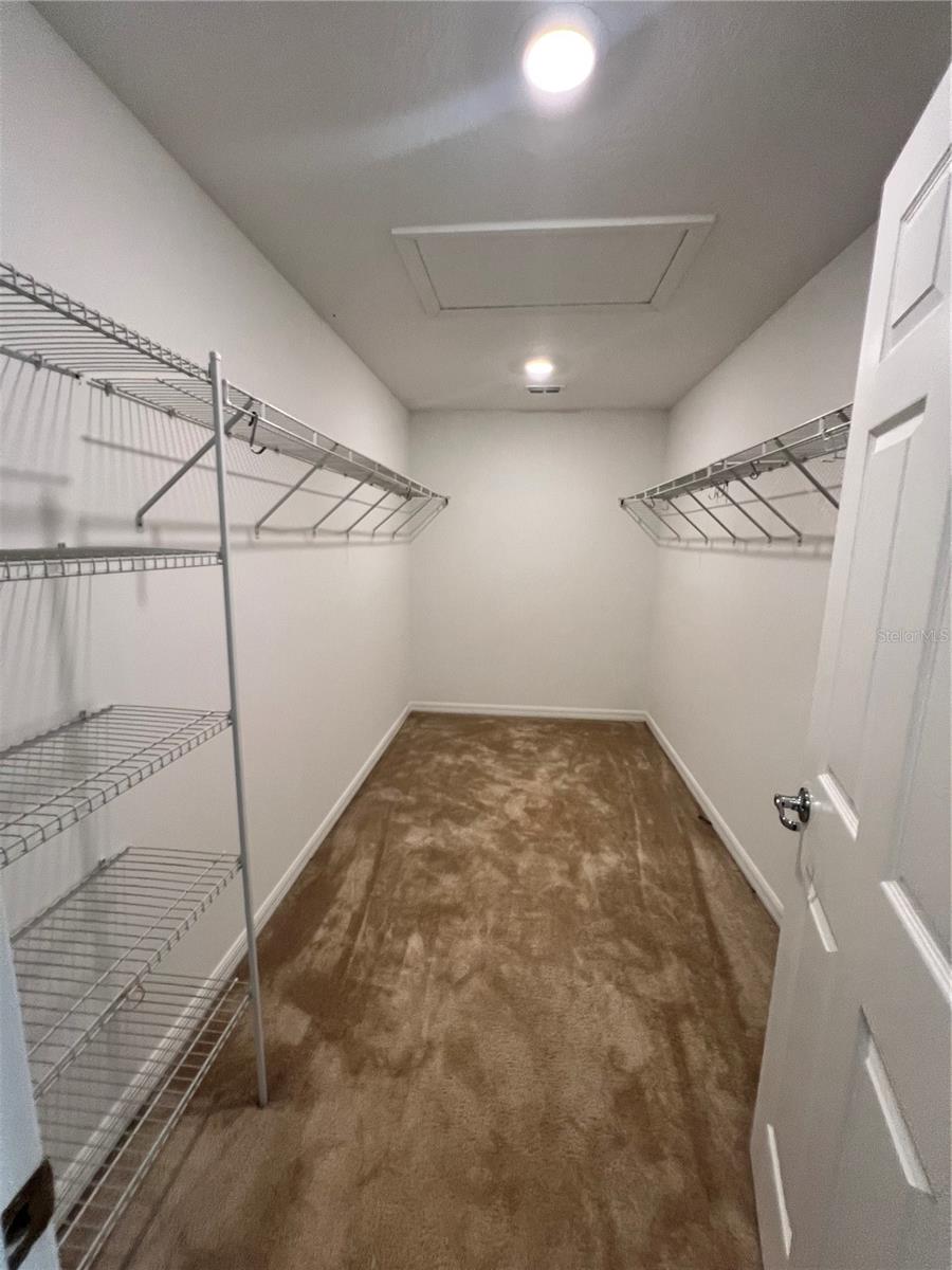 BELLA PARC TWNHMS - Residential