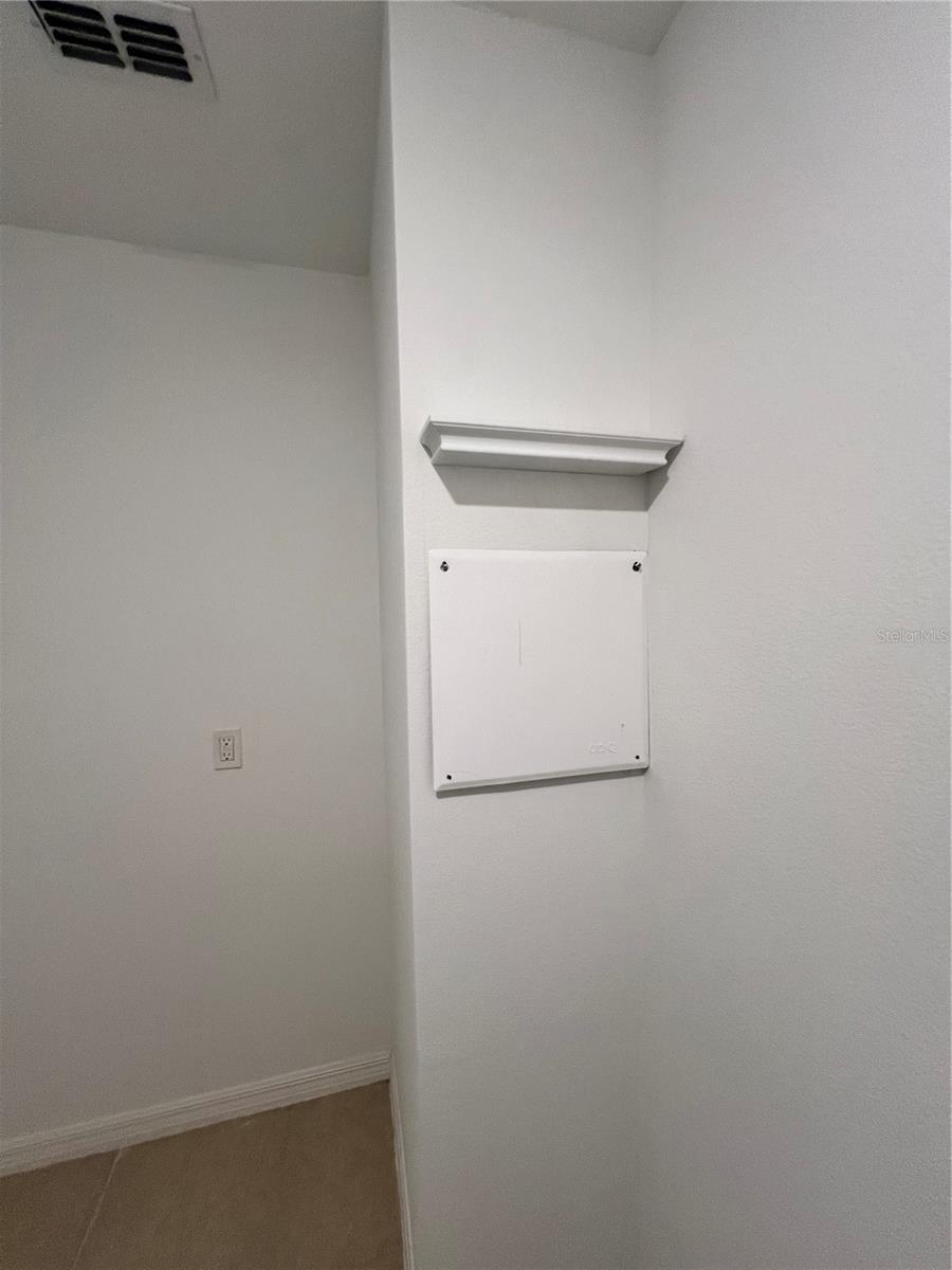 BELLA PARC TWNHMS - Residential