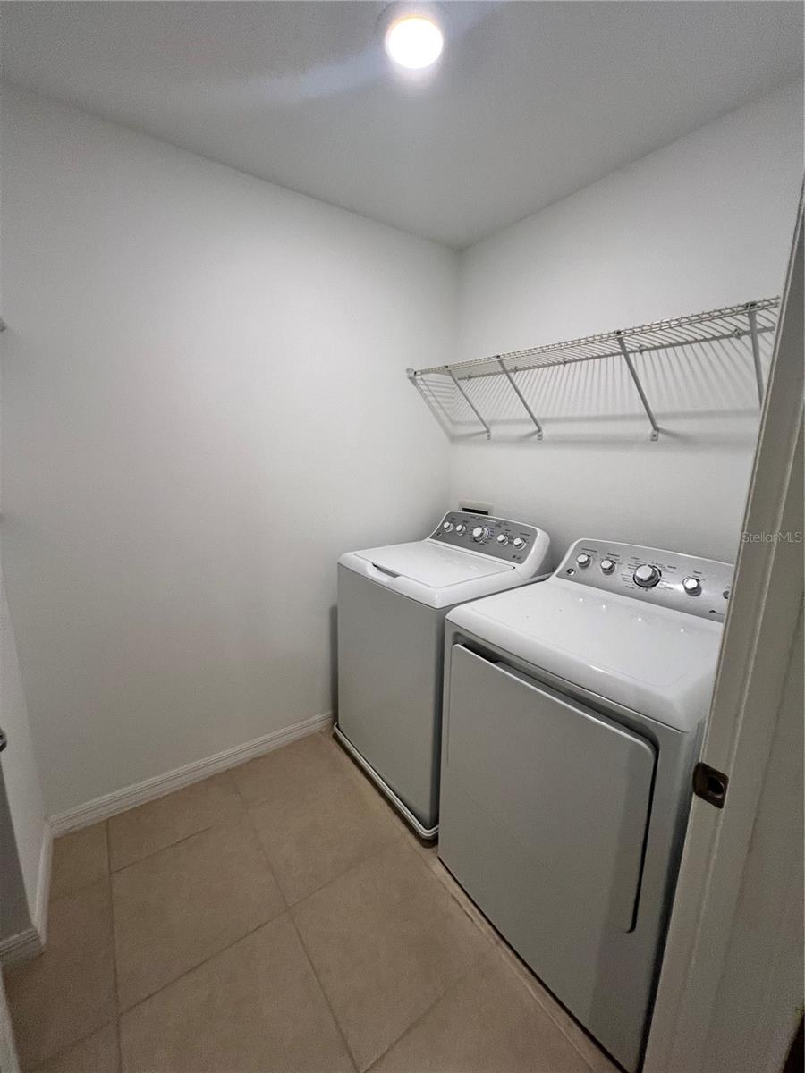 BELLA PARC TWNHMS - Residential