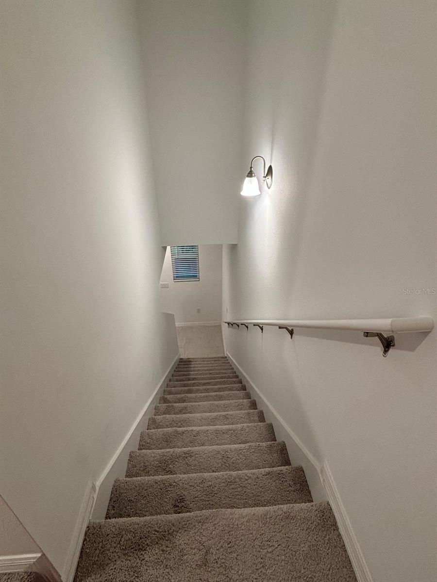 MADISON PLACE PH 3 - Residential Lease