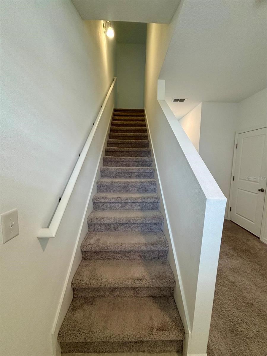 MADISON PLACE PH 3 - Residential Lease