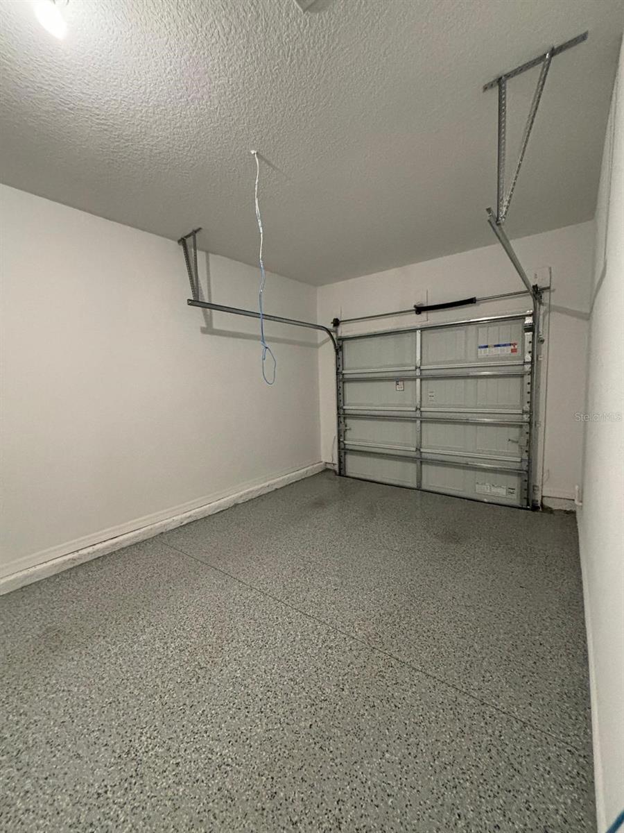 MADISON PLACE PH 3 - Residential Lease