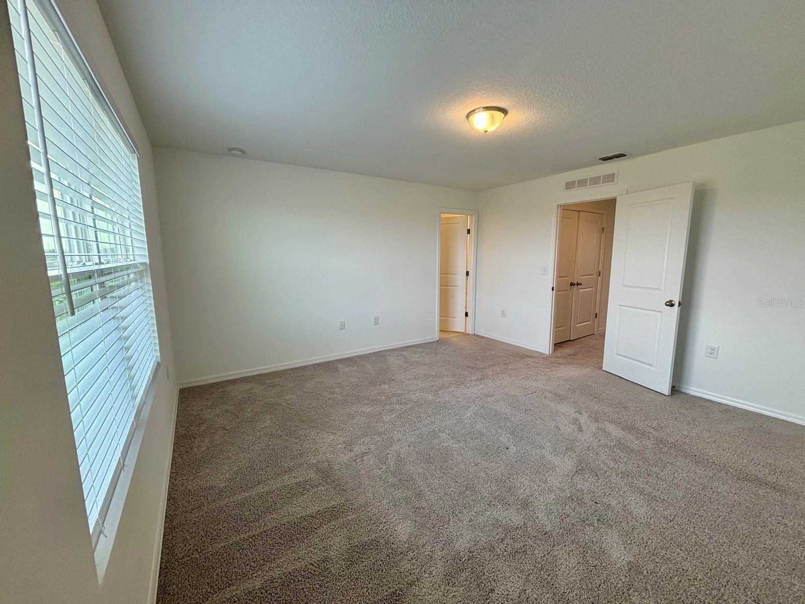 MADISON PLACE PH 3 - Residential Lease