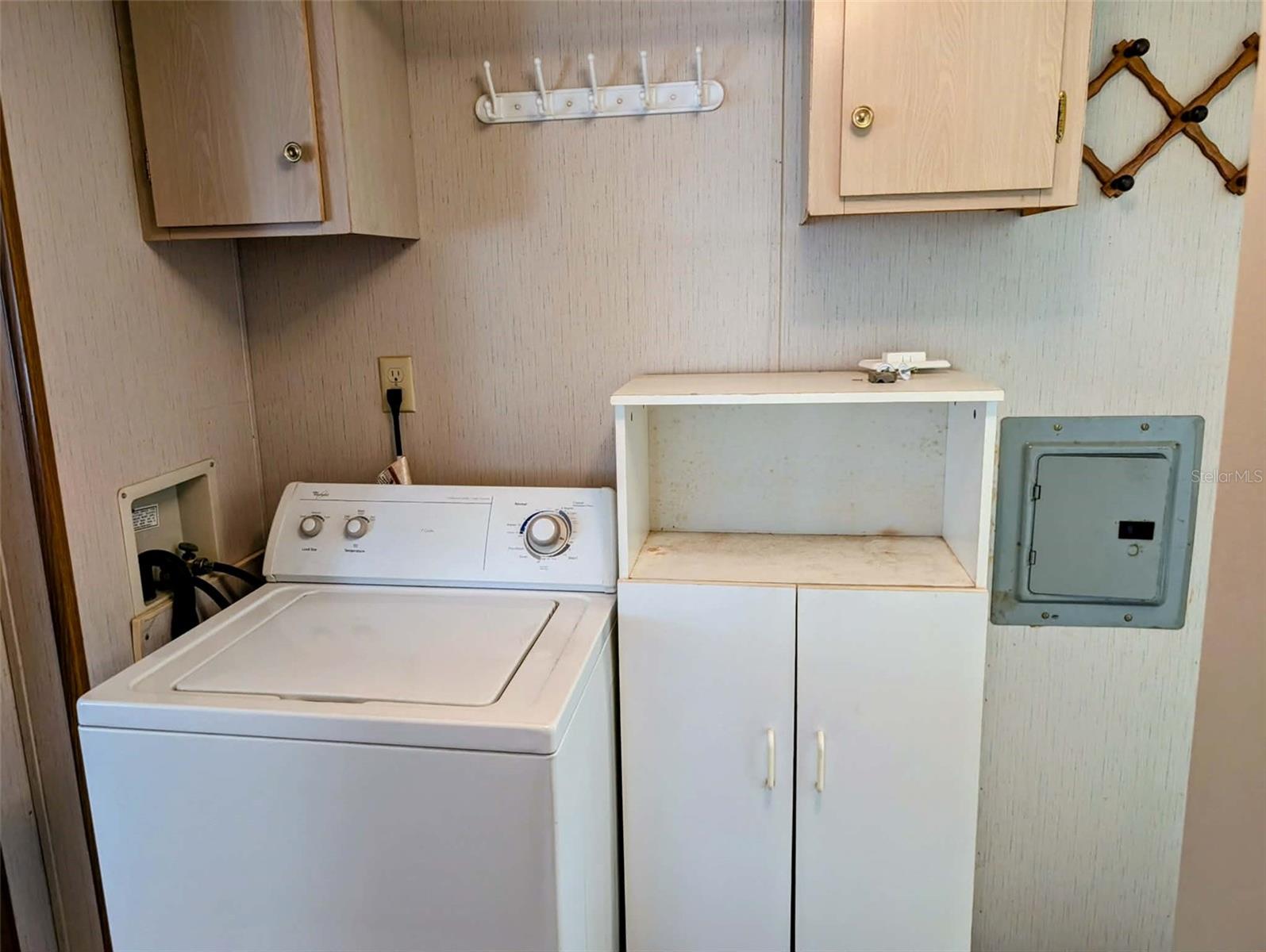 LITTLE LAKE WEIR - Residential