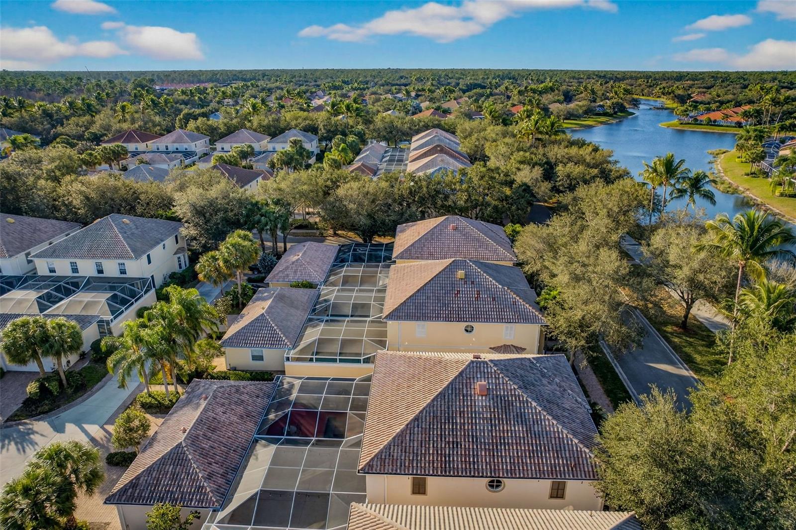 ISLAND WALK - Residential