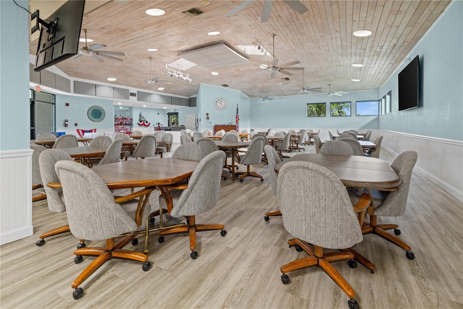 PARK FOREST - Residential