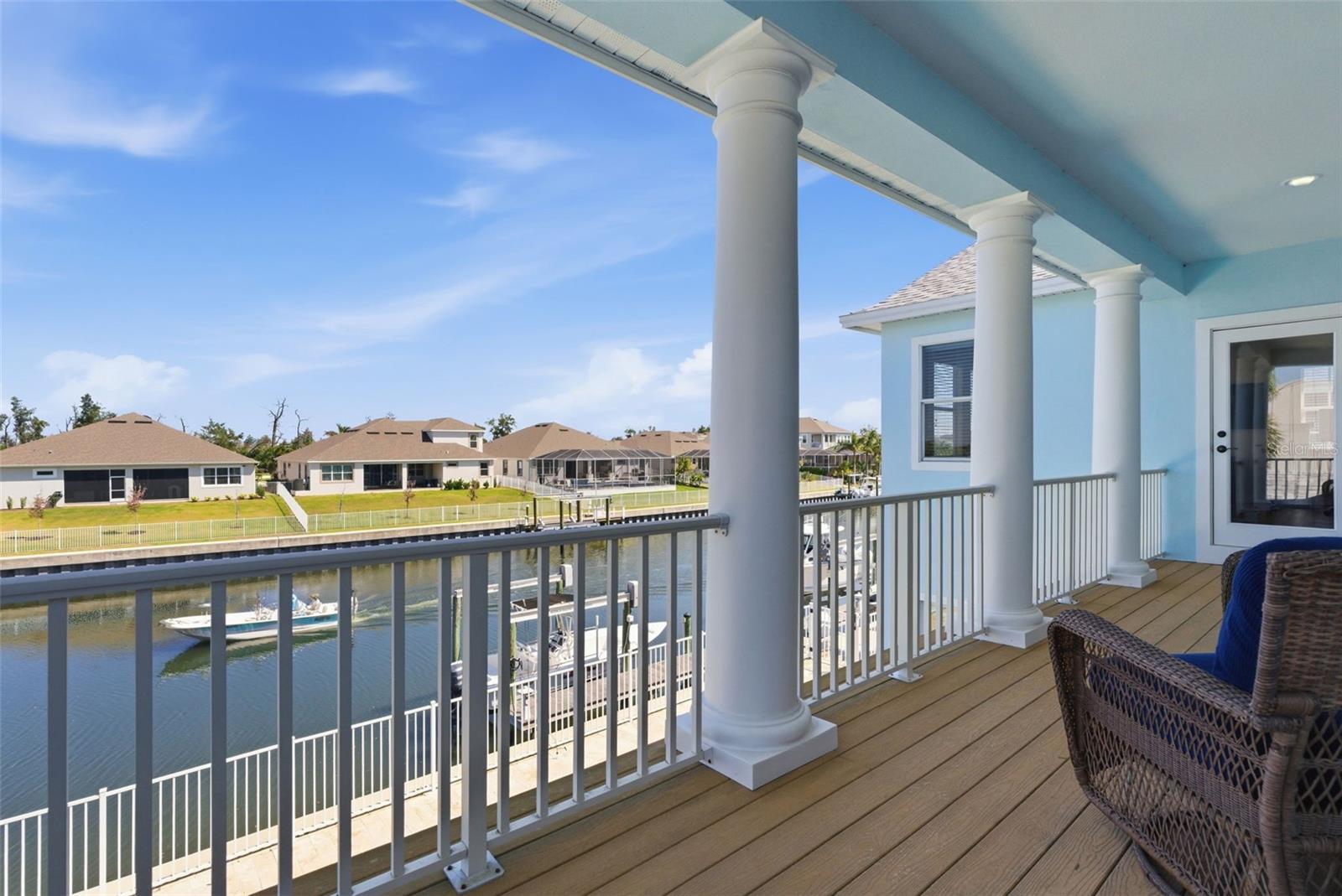 MIRABAY PH 3B-2 - Residential