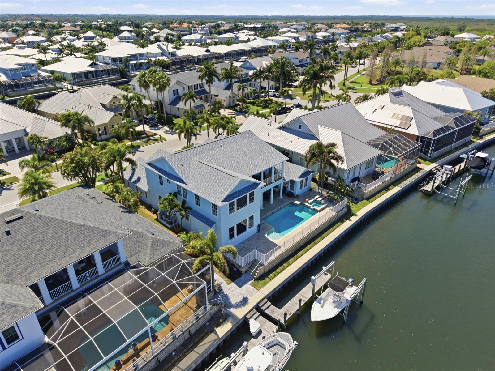 MIRABAY PH 3B-2 - Residential