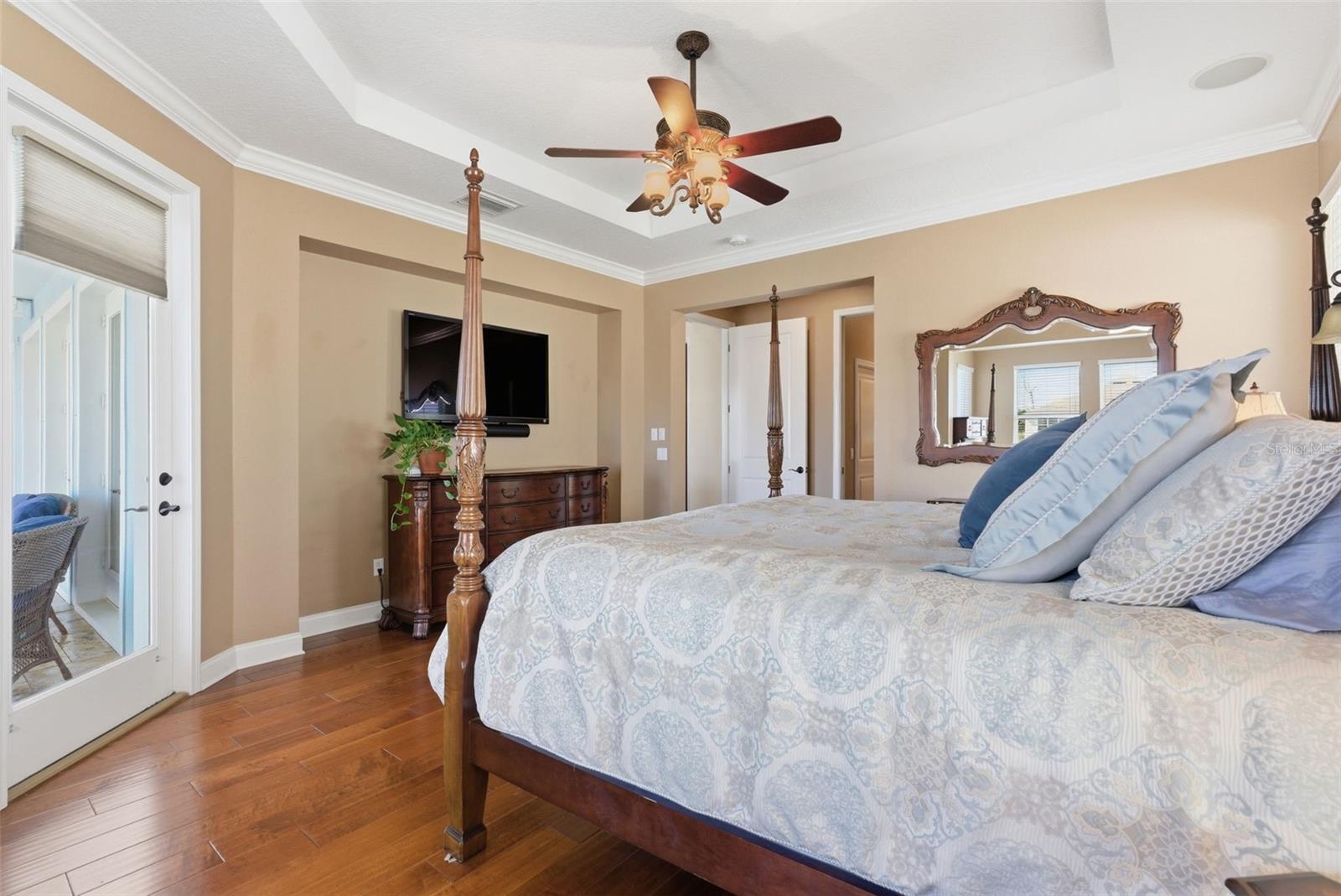 MIRABAY PH 3B-2 - Residential