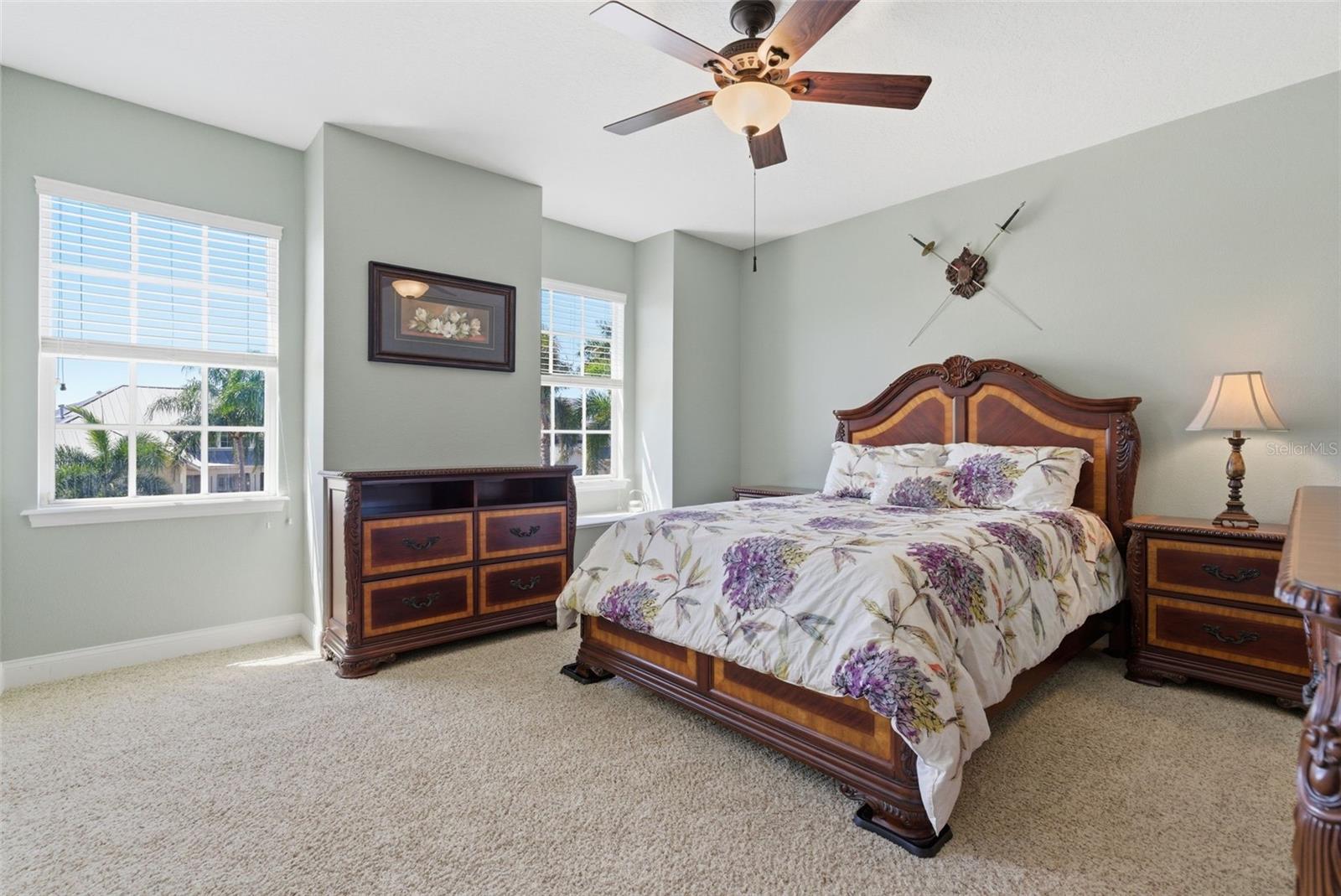 MIRABAY PH 3B-2 - Residential