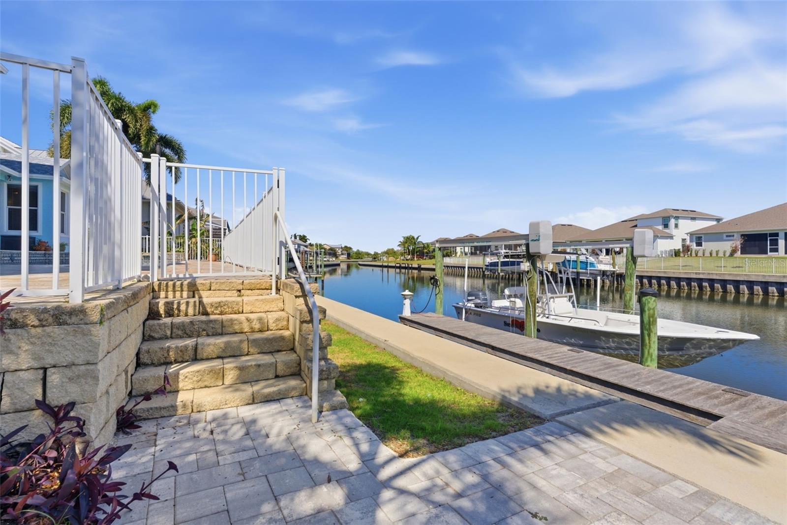 MIRABAY PH 3B-2 - Residential