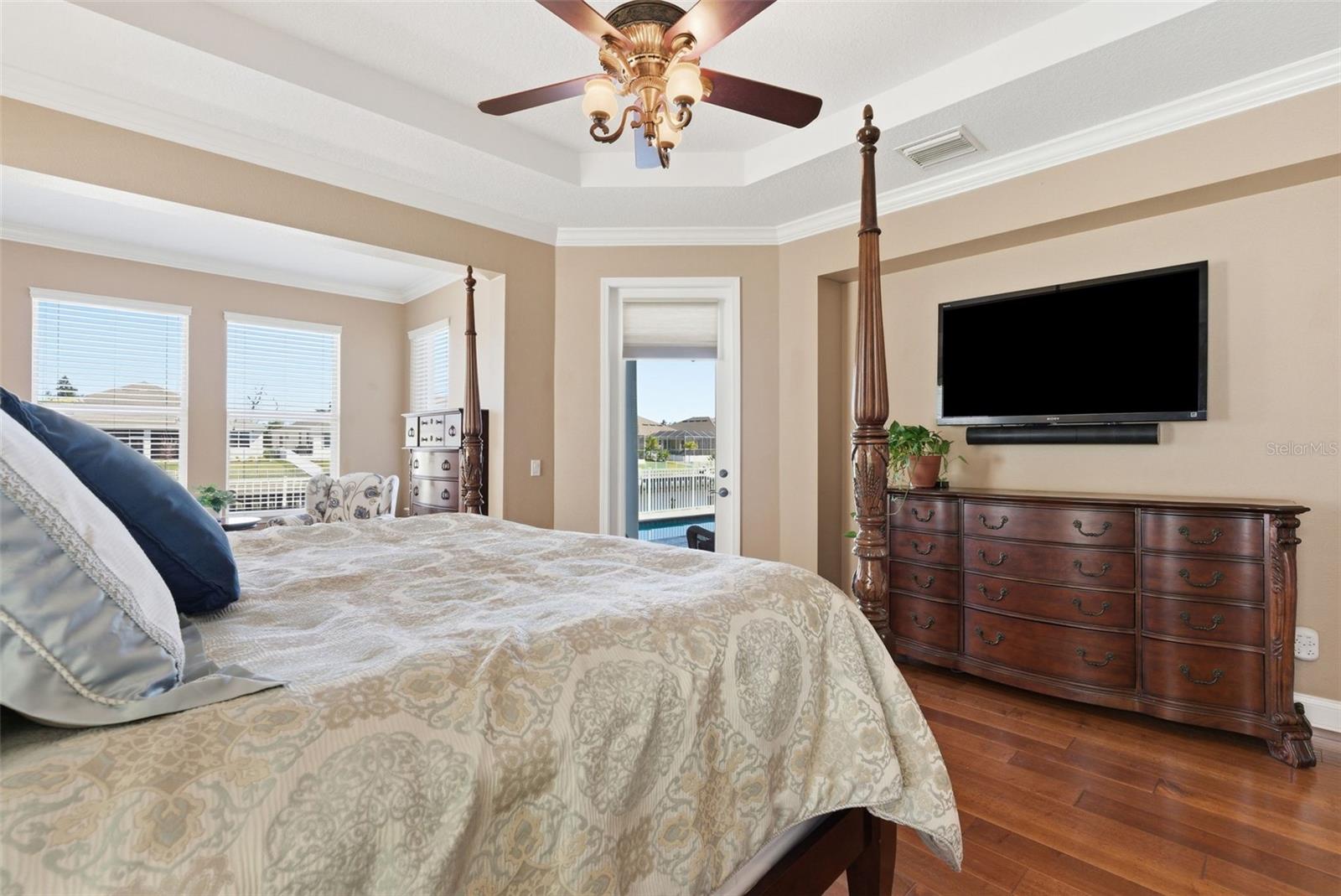 MIRABAY PH 3B-2 - Residential