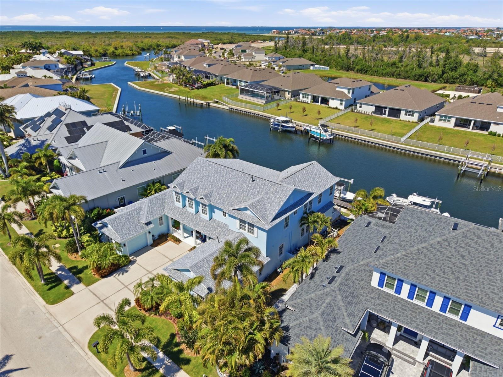 MIRABAY PH 3B-2 - Residential