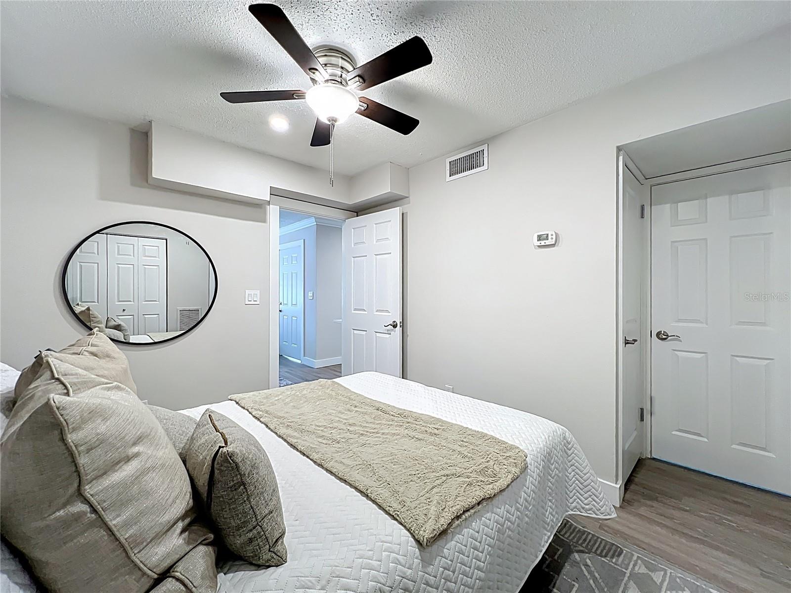 SHANGRI-LA APT PARK - Residential