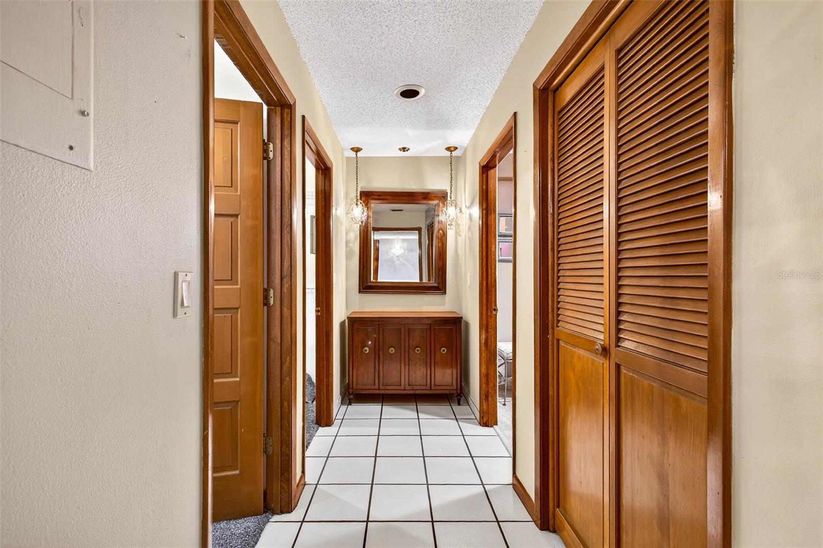 FRANCES ARBOR VILLAS - Residential