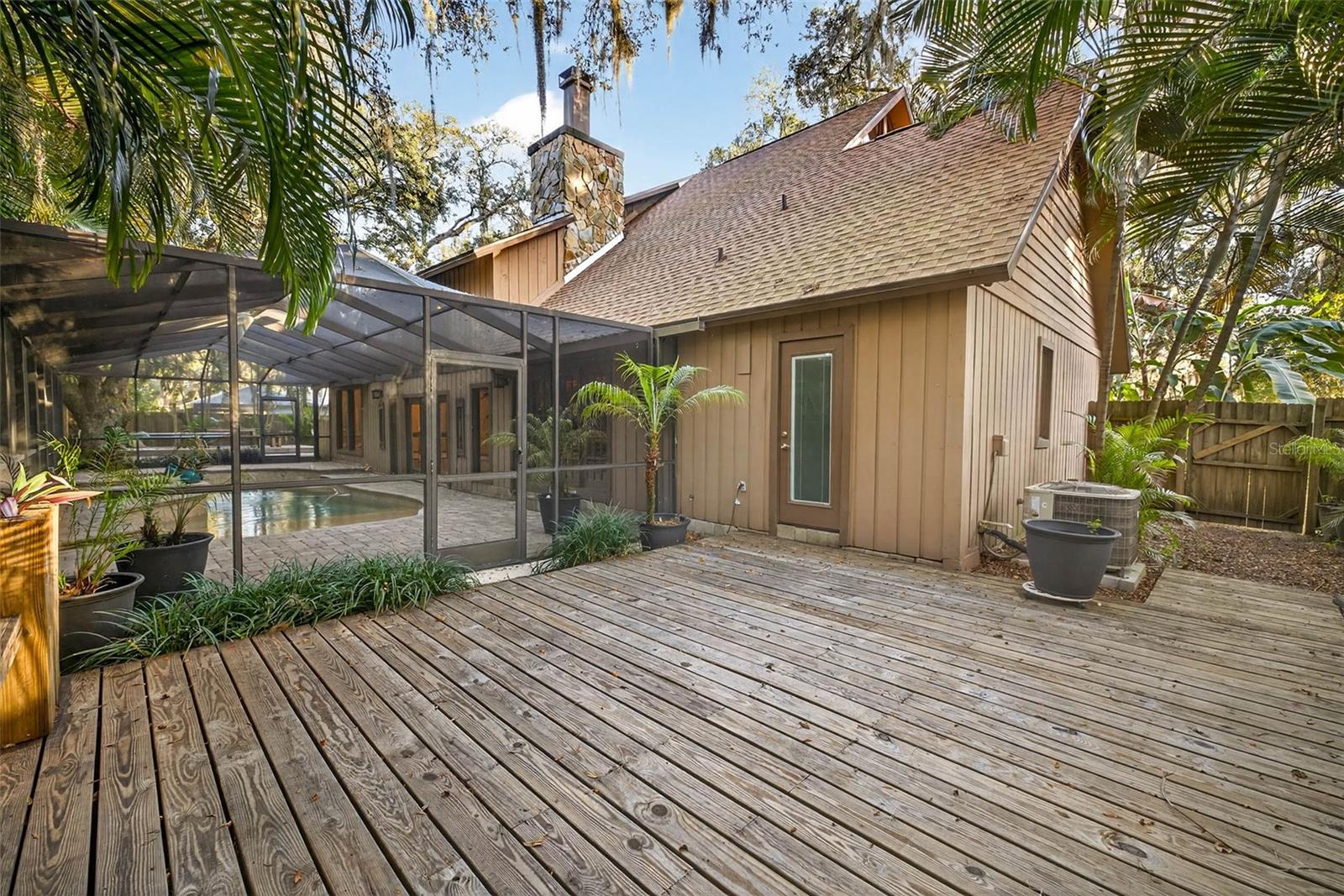 FRANCES ARBOR VILLAS - Residential