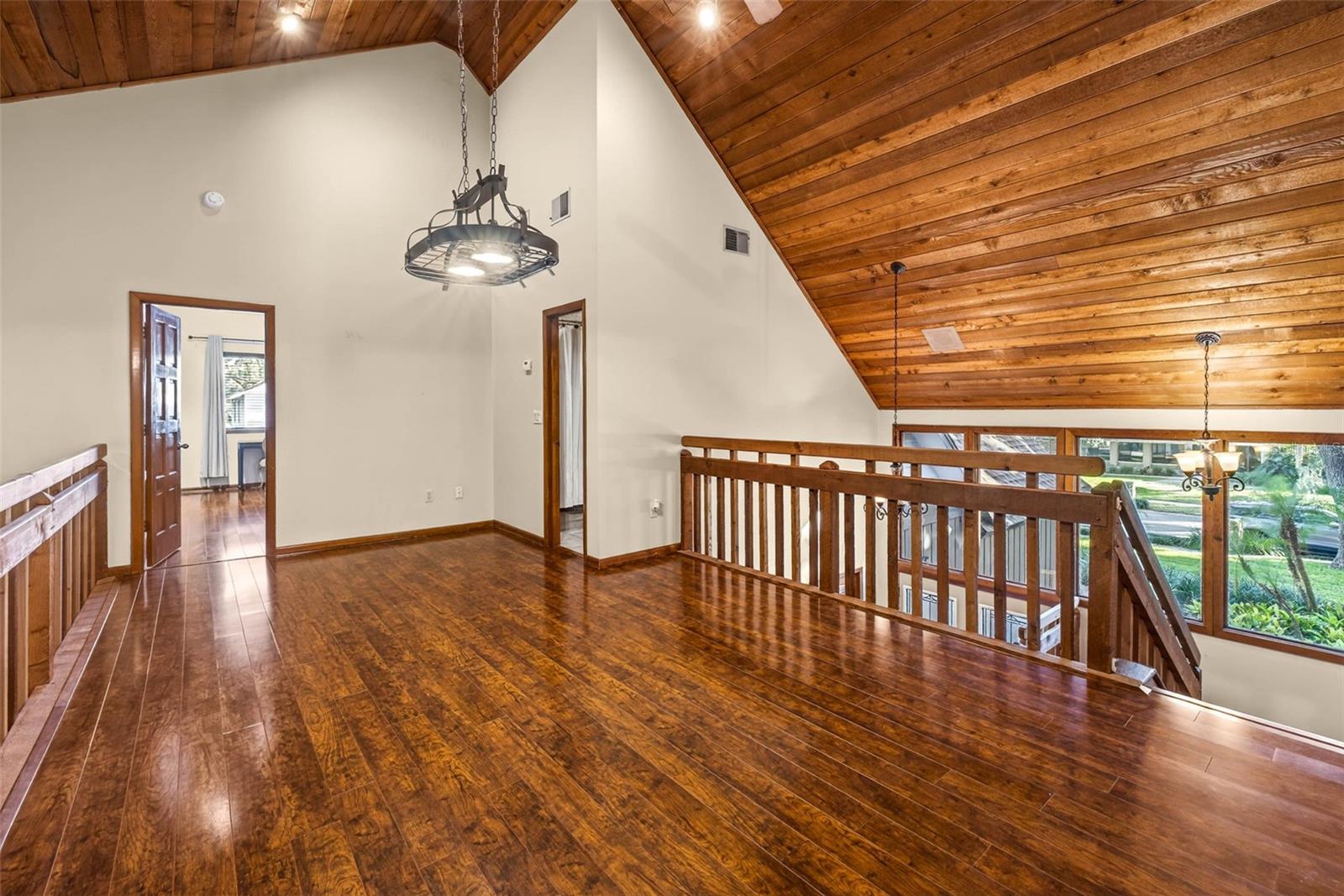 FRANCES ARBOR VILLAS - Residential