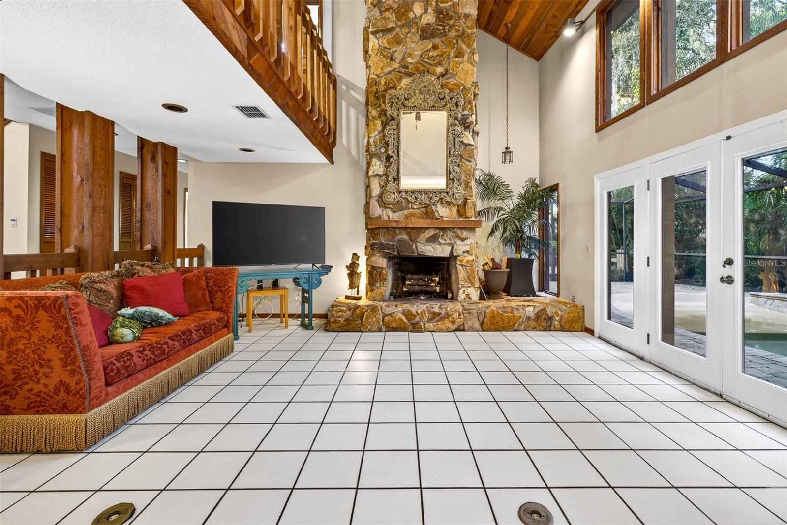 FRANCES ARBOR VILLAS - Residential