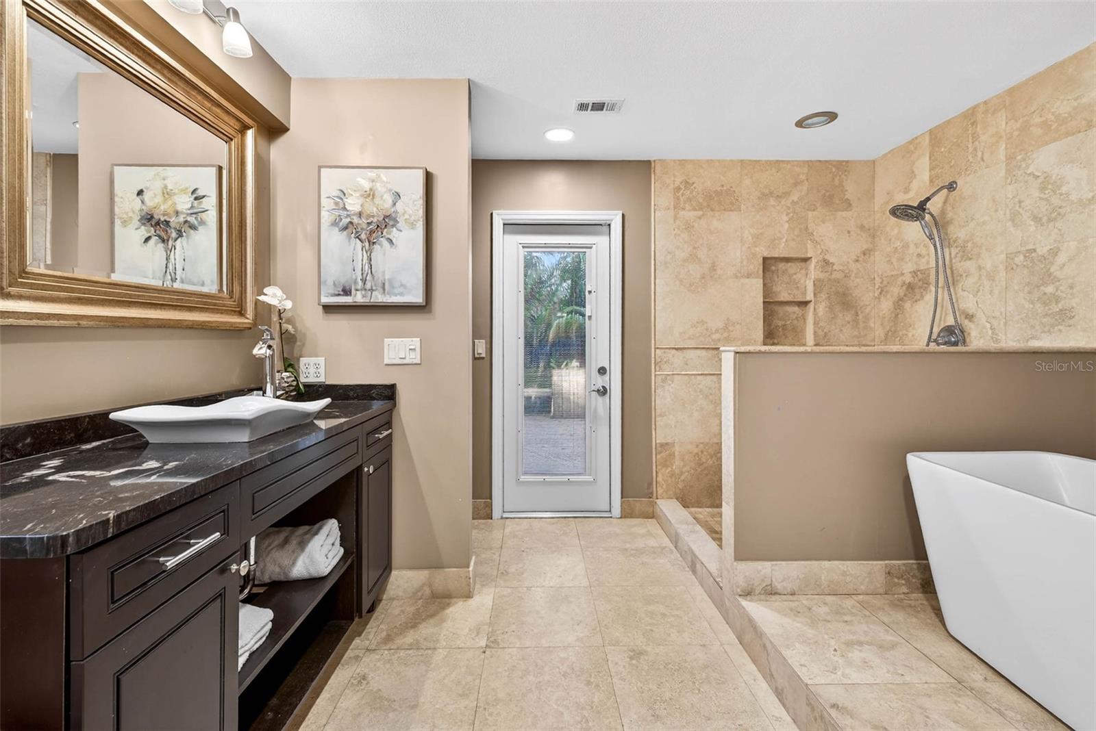 FRANCES ARBOR VILLAS - Residential