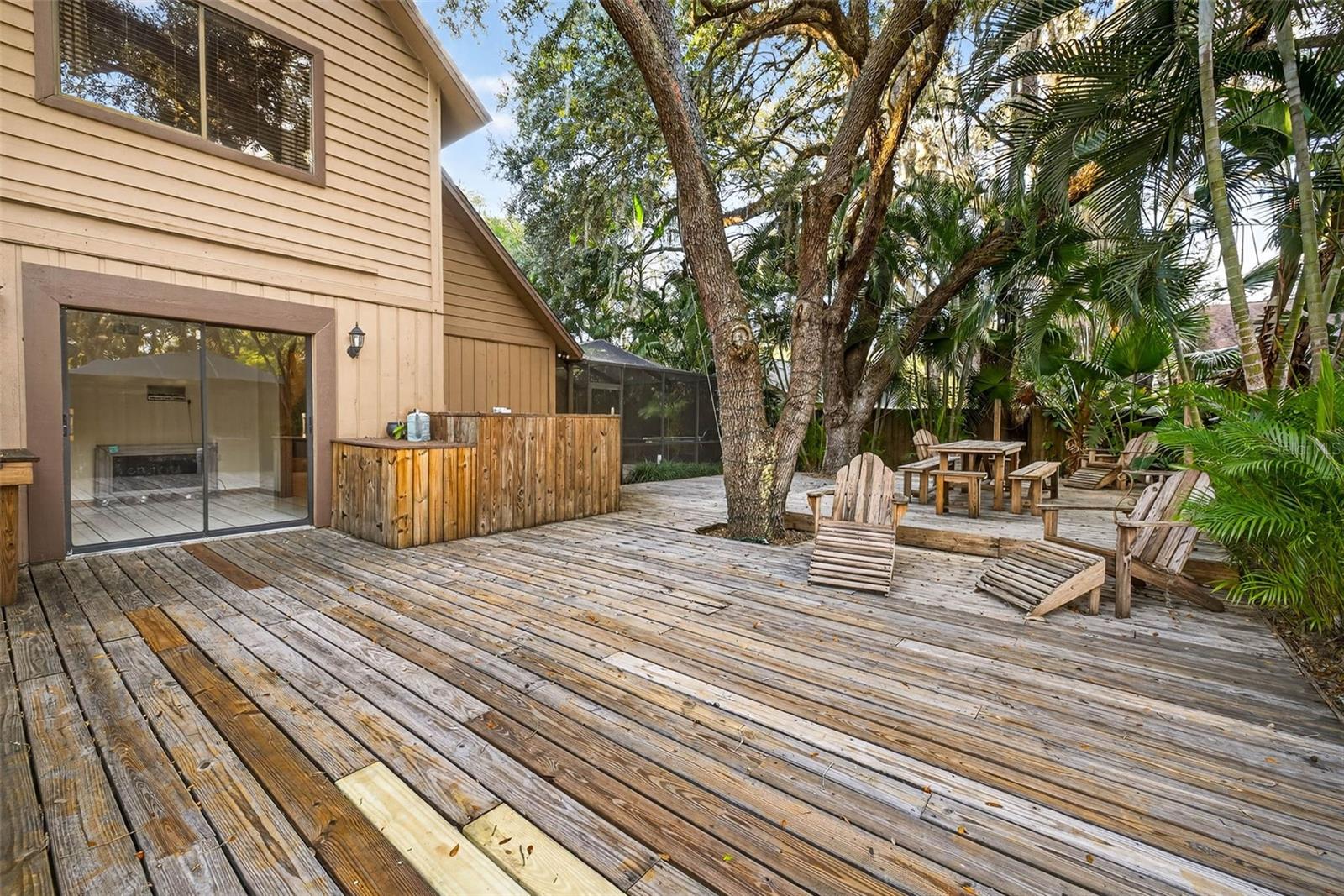 FRANCES ARBOR VILLAS - Residential