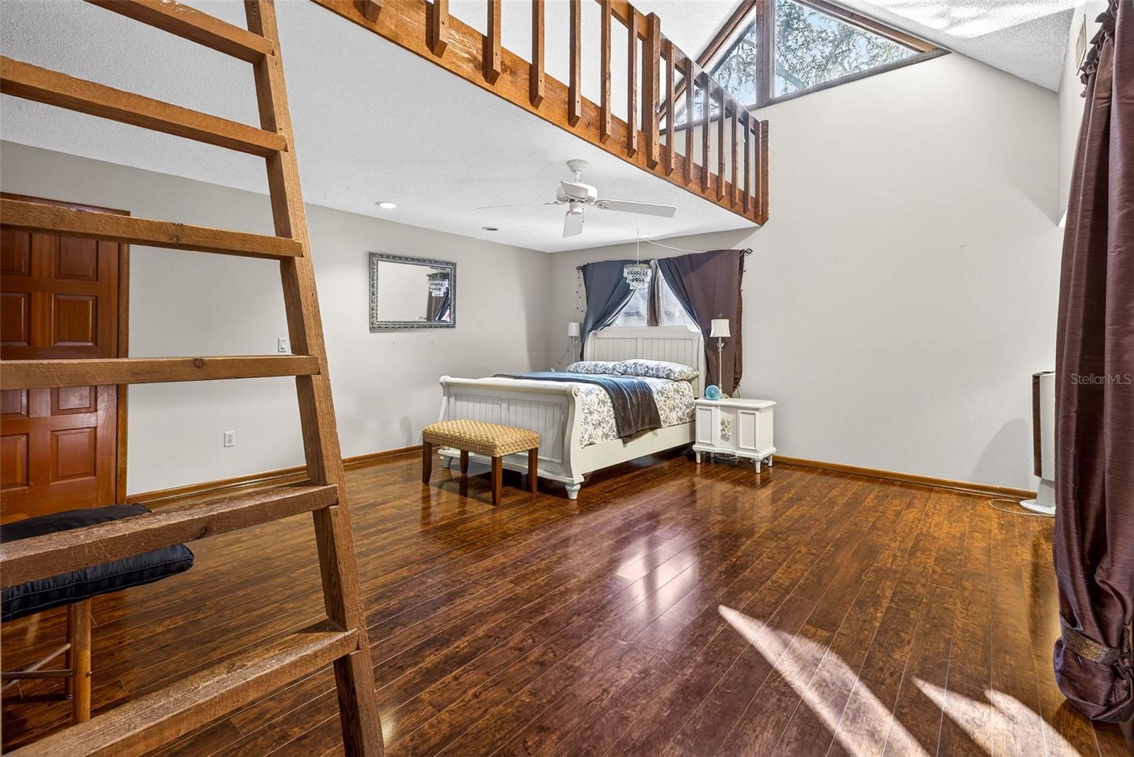 FRANCES ARBOR VILLAS - Residential