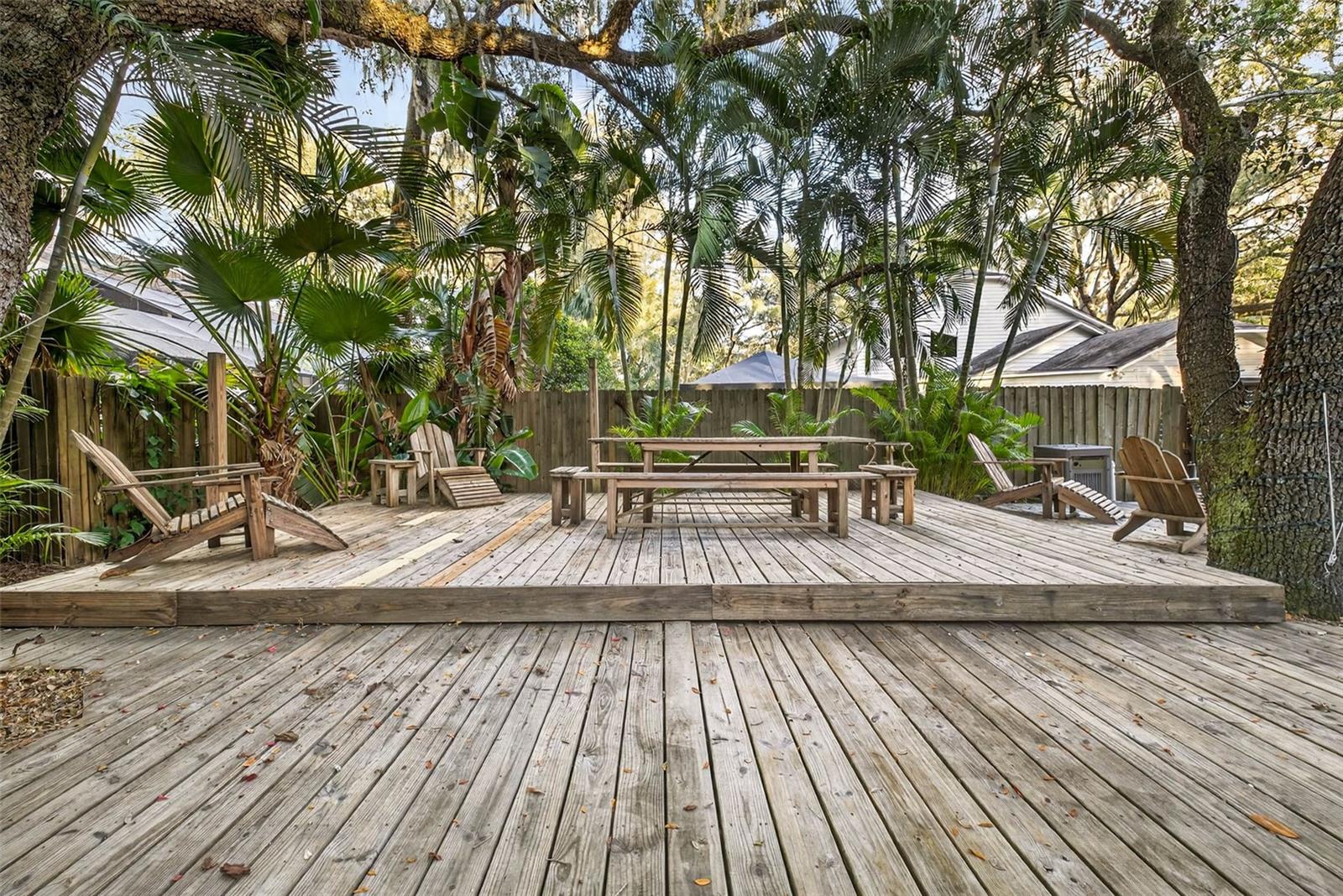 FRANCES ARBOR VILLAS - Residential