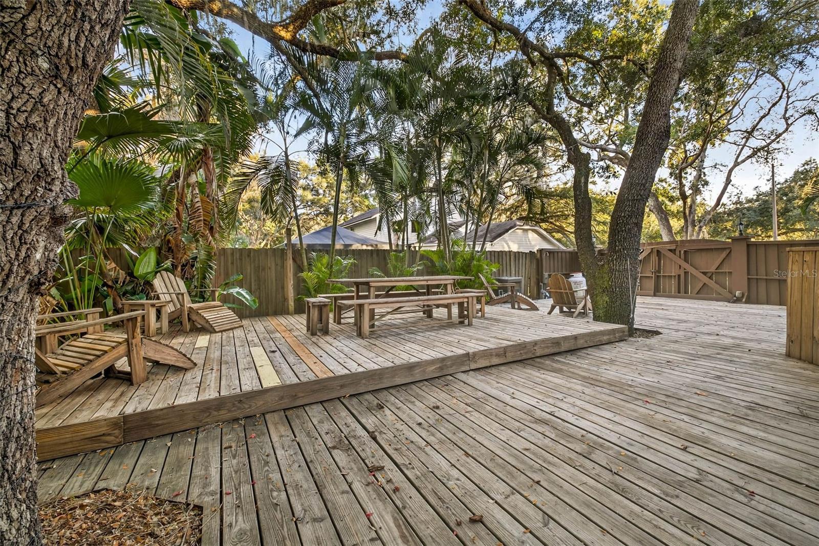 FRANCES ARBOR VILLAS - Residential