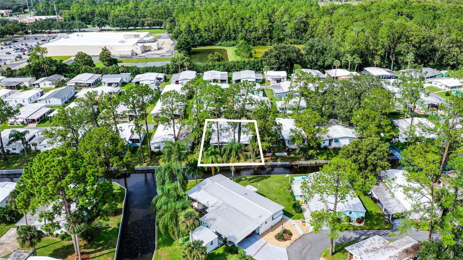 EUSTIS COUNTRY CLUB MANOR MHP UNIT 02A - Residential