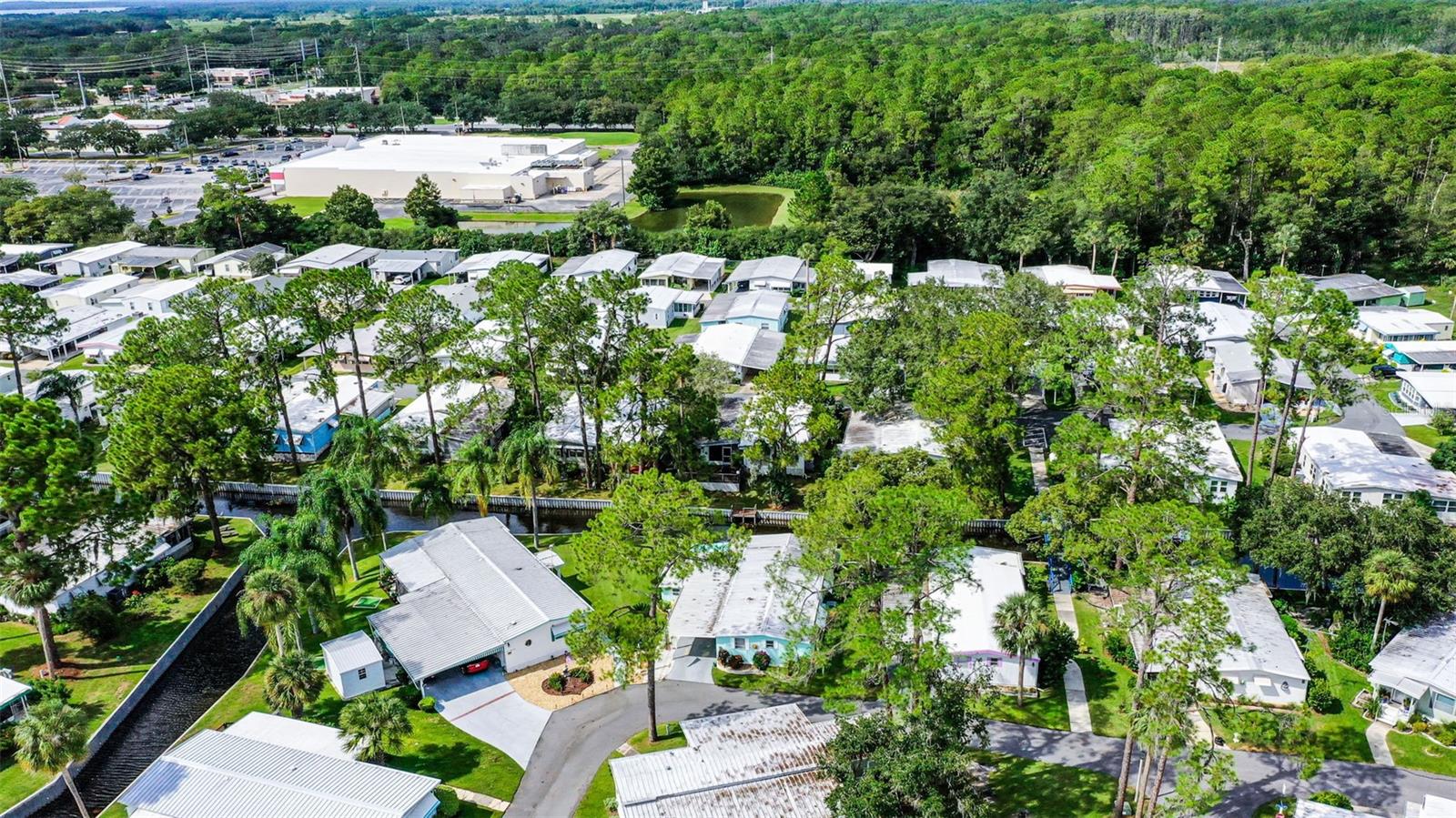 EUSTIS COUNTRY CLUB MANOR MHP UNIT 02A - Residential