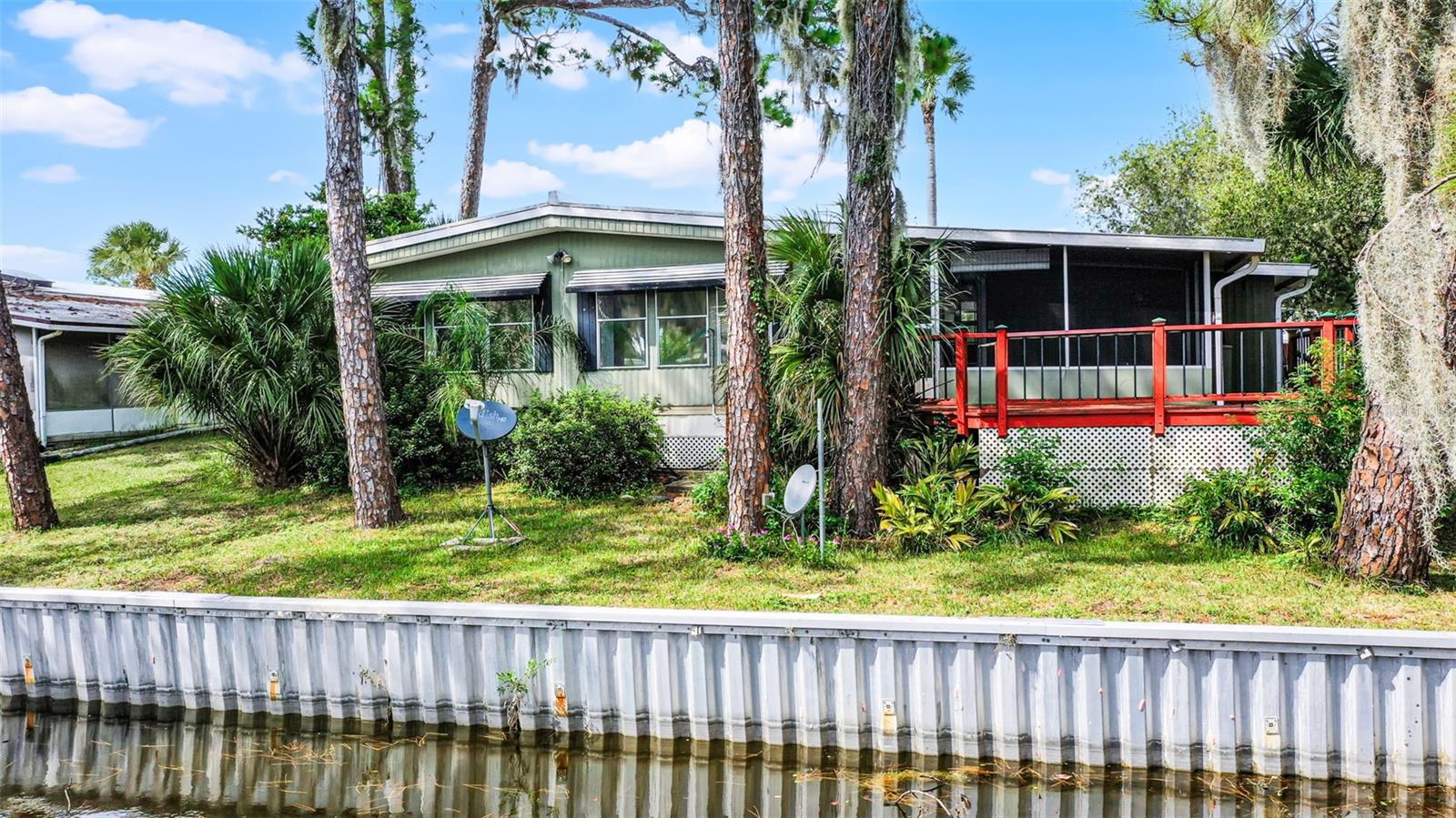 EUSTIS COUNTRY CLUB MANOR MHP UNIT 02A - Residential