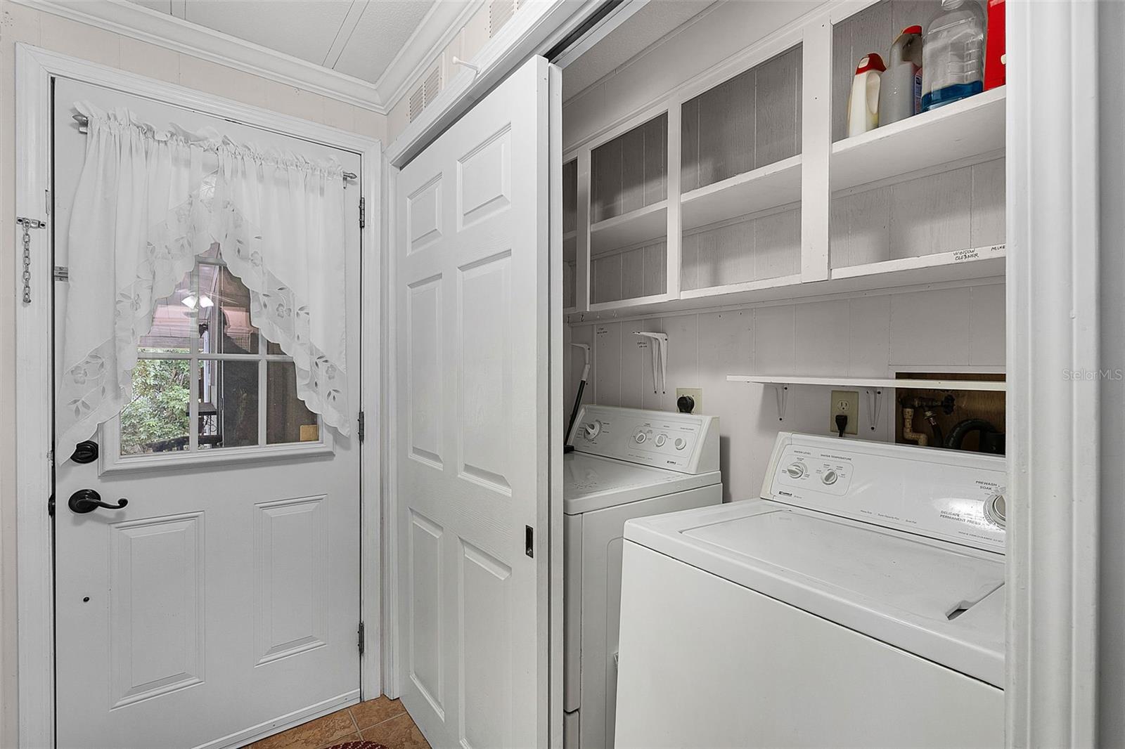 EUSTIS COUNTRY CLUB MANOR MHP UNIT 02A - Residential