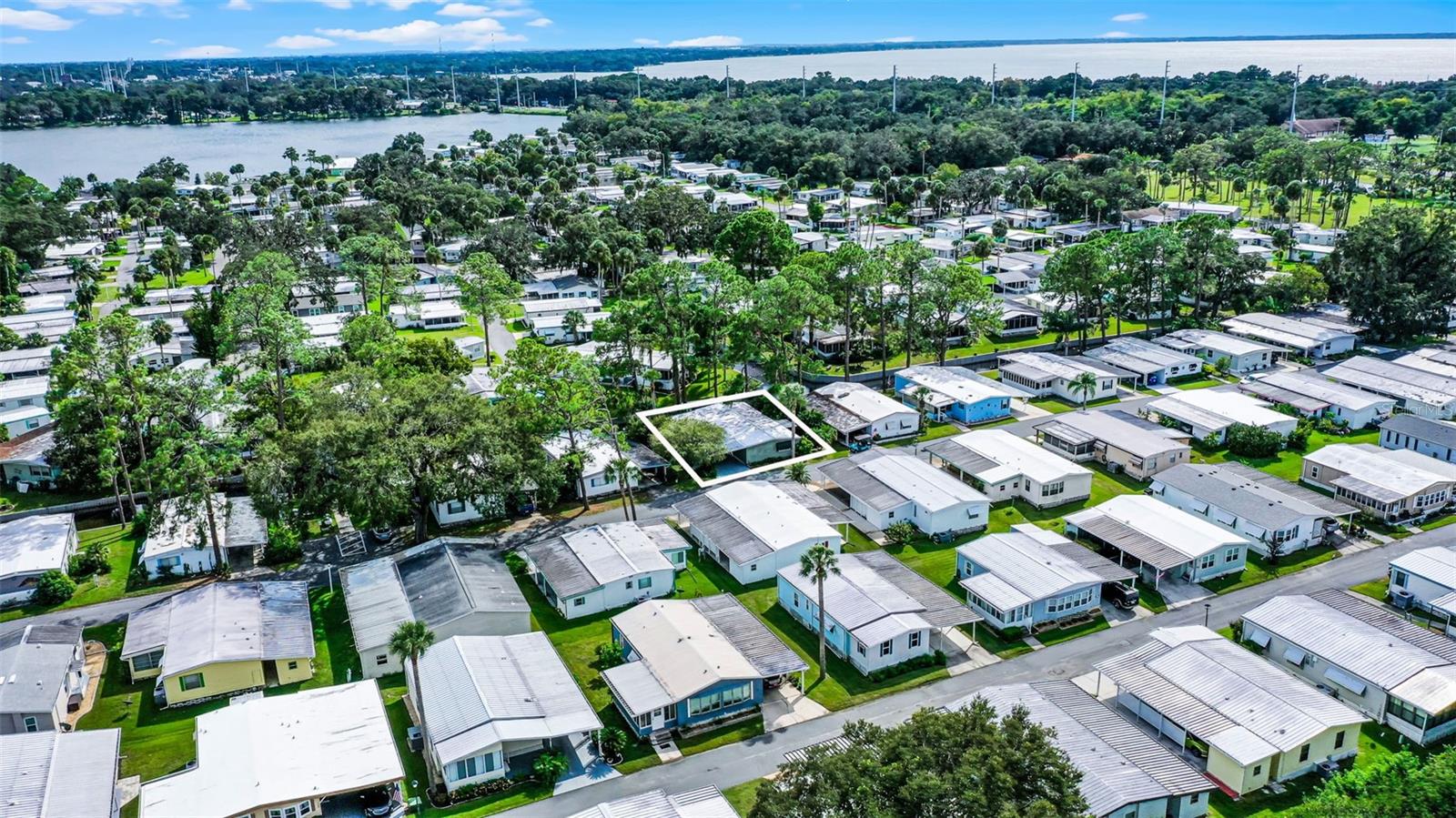 EUSTIS COUNTRY CLUB MANOR MHP UNIT 02A - Residential